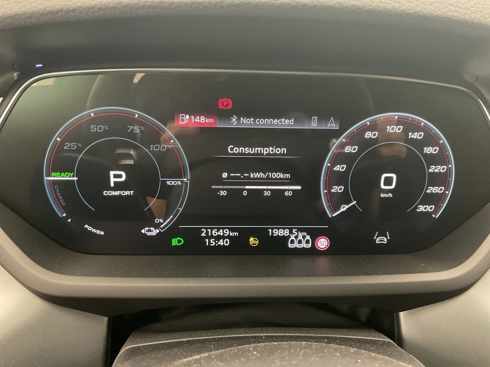 AUDI e-tron GT quattro-image-5