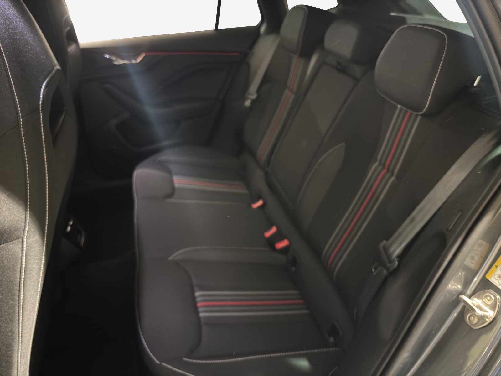 SKODA Scala 1.0 TSI Monte Carlo DSG-image-8