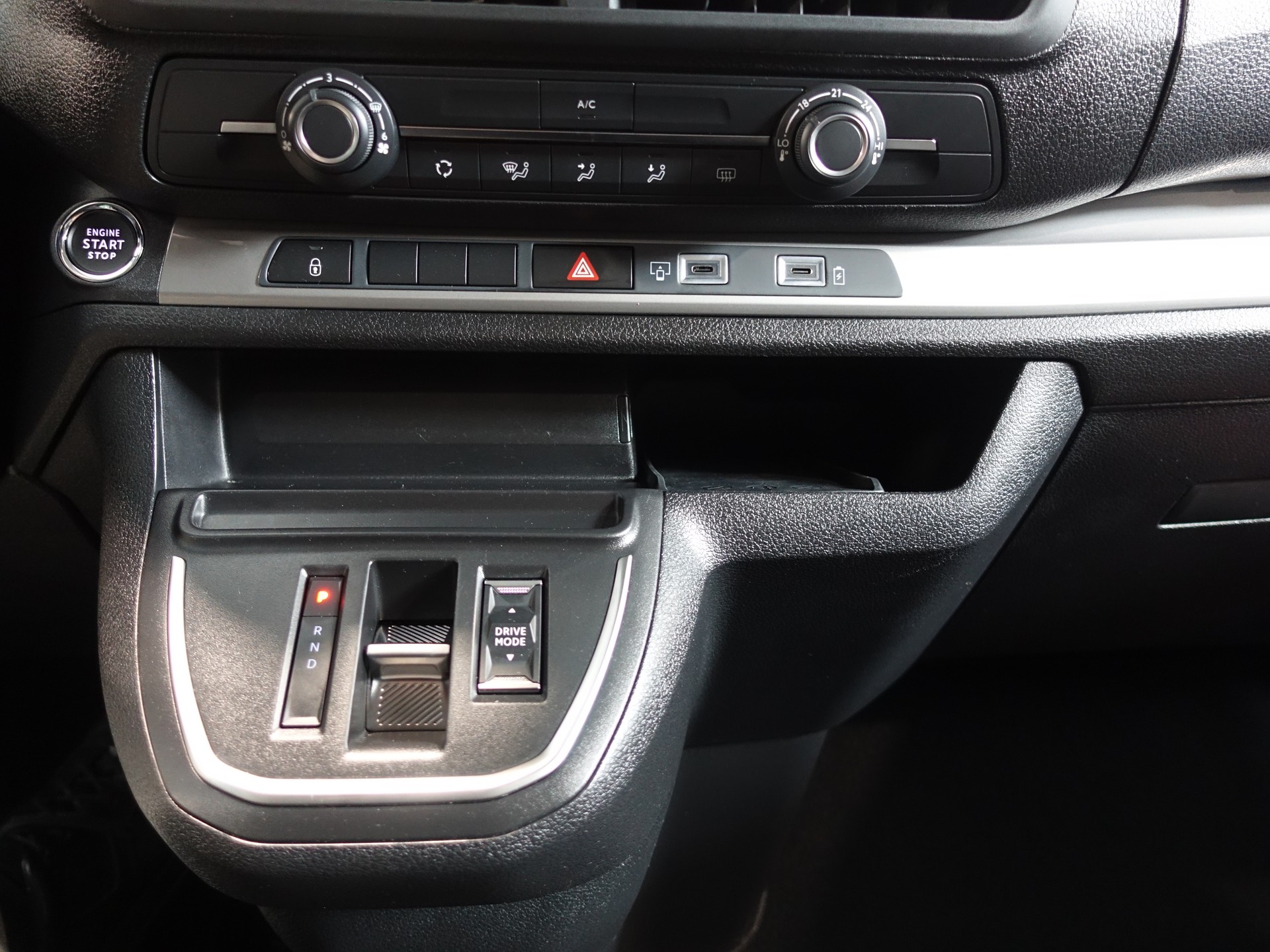 OPEL Zafira 2.0 CDTI L Automat 177PS Facelift-image-15