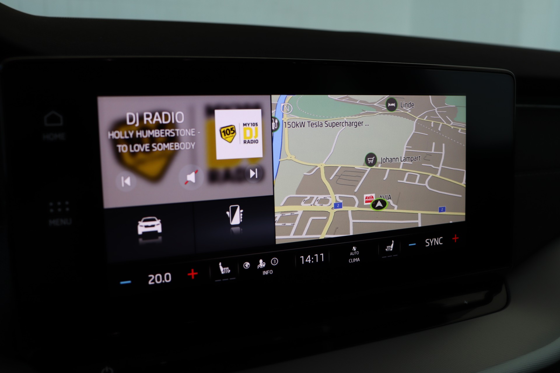SKODA Octavia Combi 2.0 TDI DSG Style 4x4-image-19