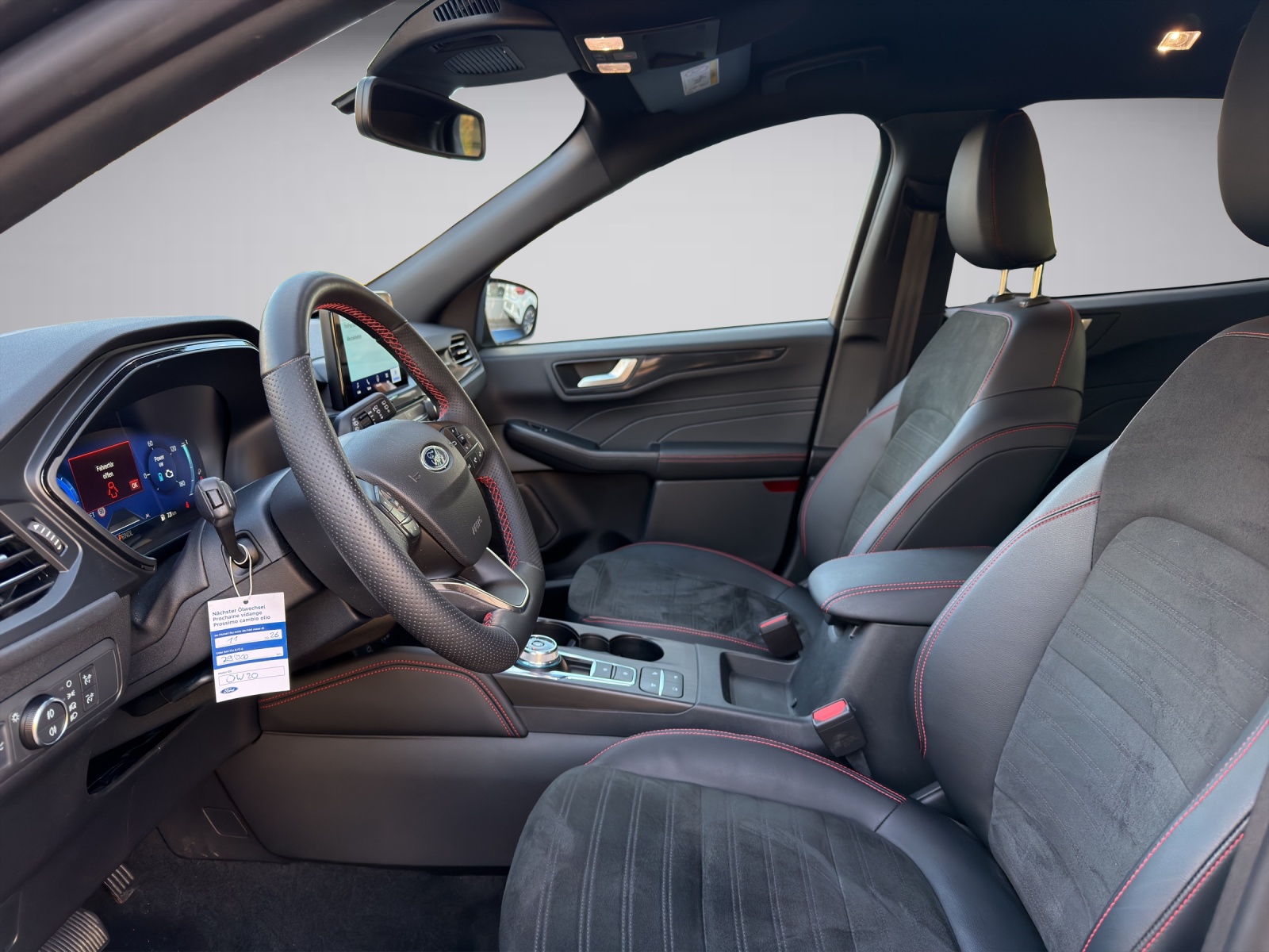 FORD Kuga 2.5 Hybrid ST-Line X 4x4-image-8