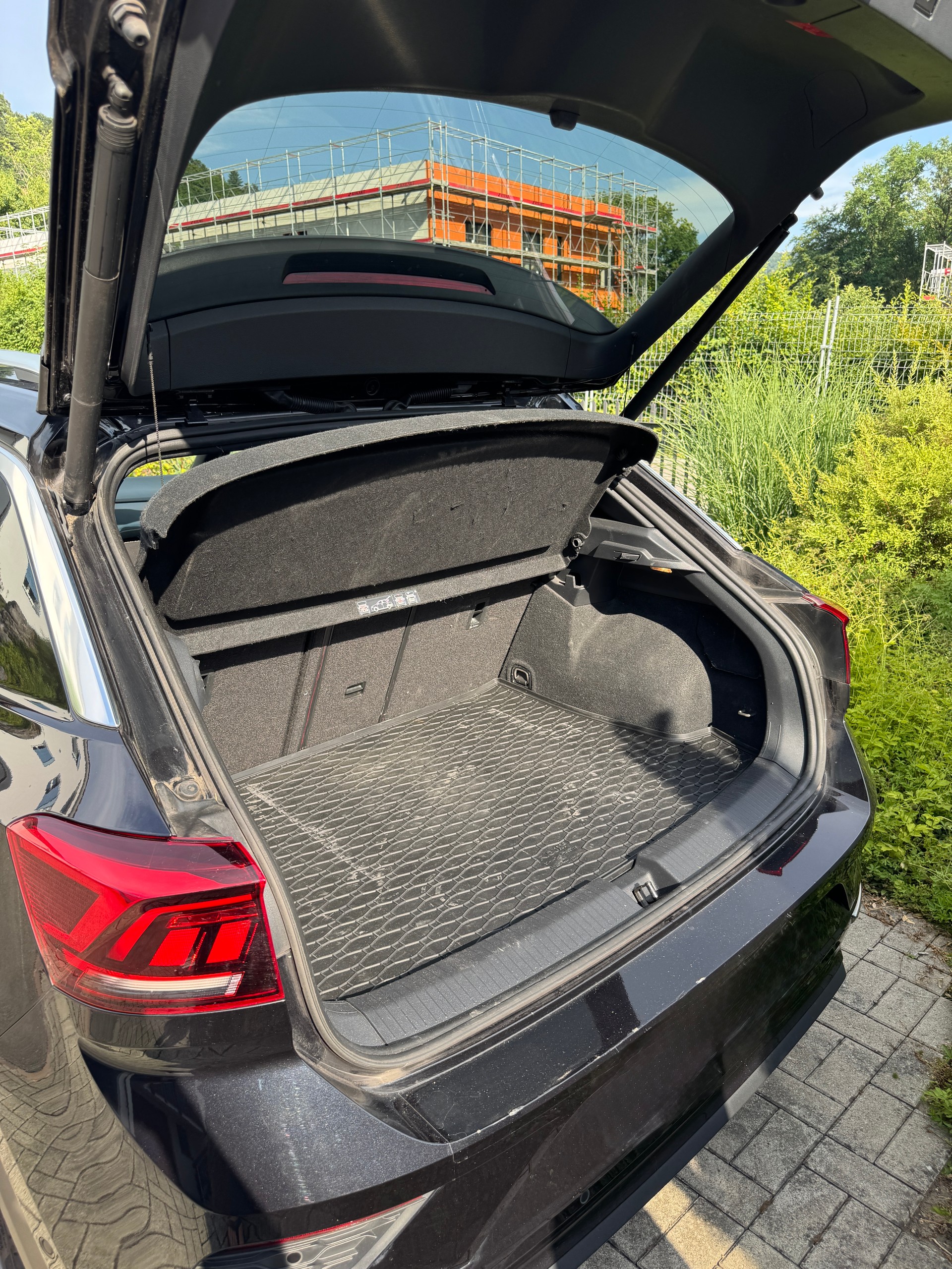 VW 2.0 TSI Sport DSG 4motion-image-5