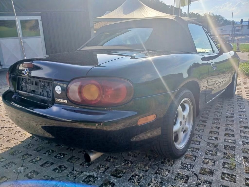 MAZDA 1.6i-16V Youngster-image-3