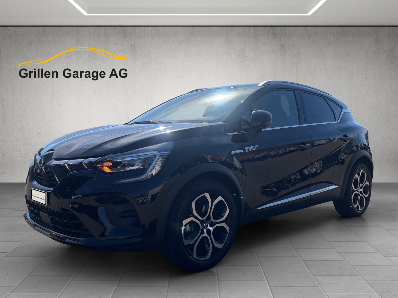 MITSUBISHI ASX 1.6 PHEV Intense-image-0