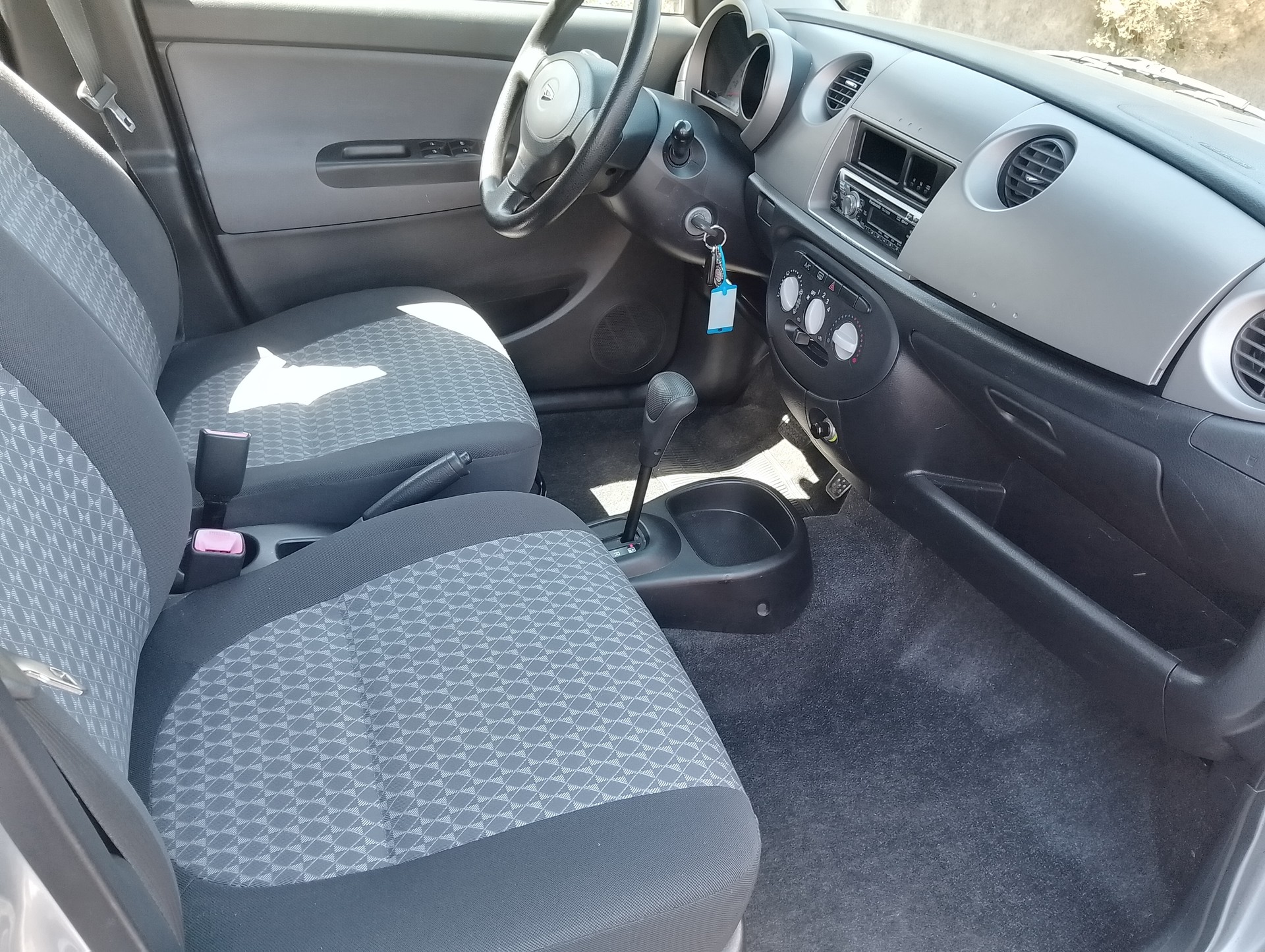 DAIHATSU Trevis 1.0-image-14