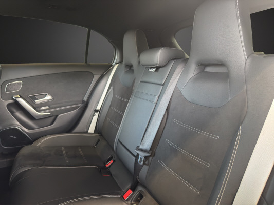 MERCEDES-BENZ A 250 e 8G-DCT-image-10