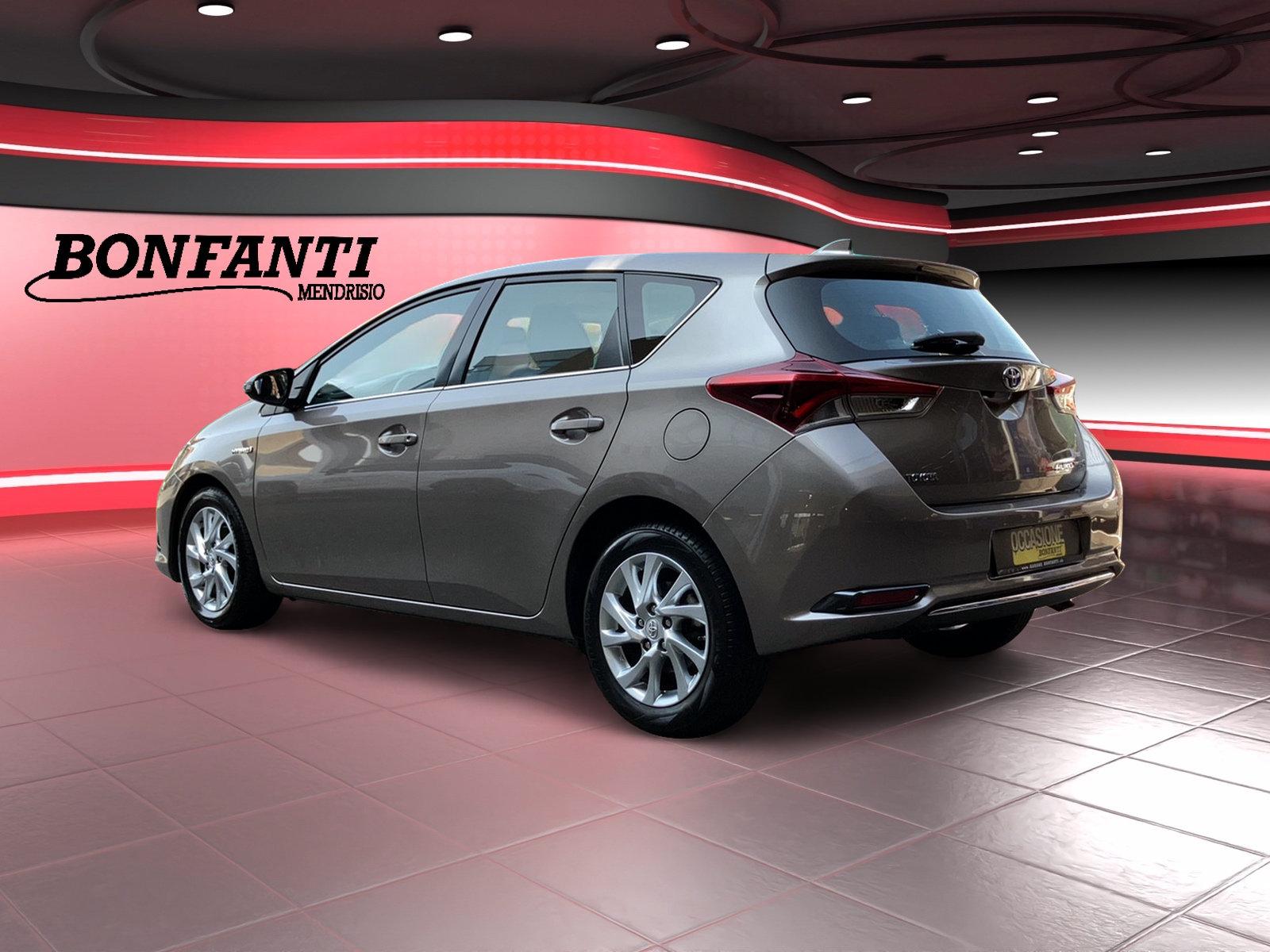 TOYOTA Auris 1.8 HSD Trend-image-7