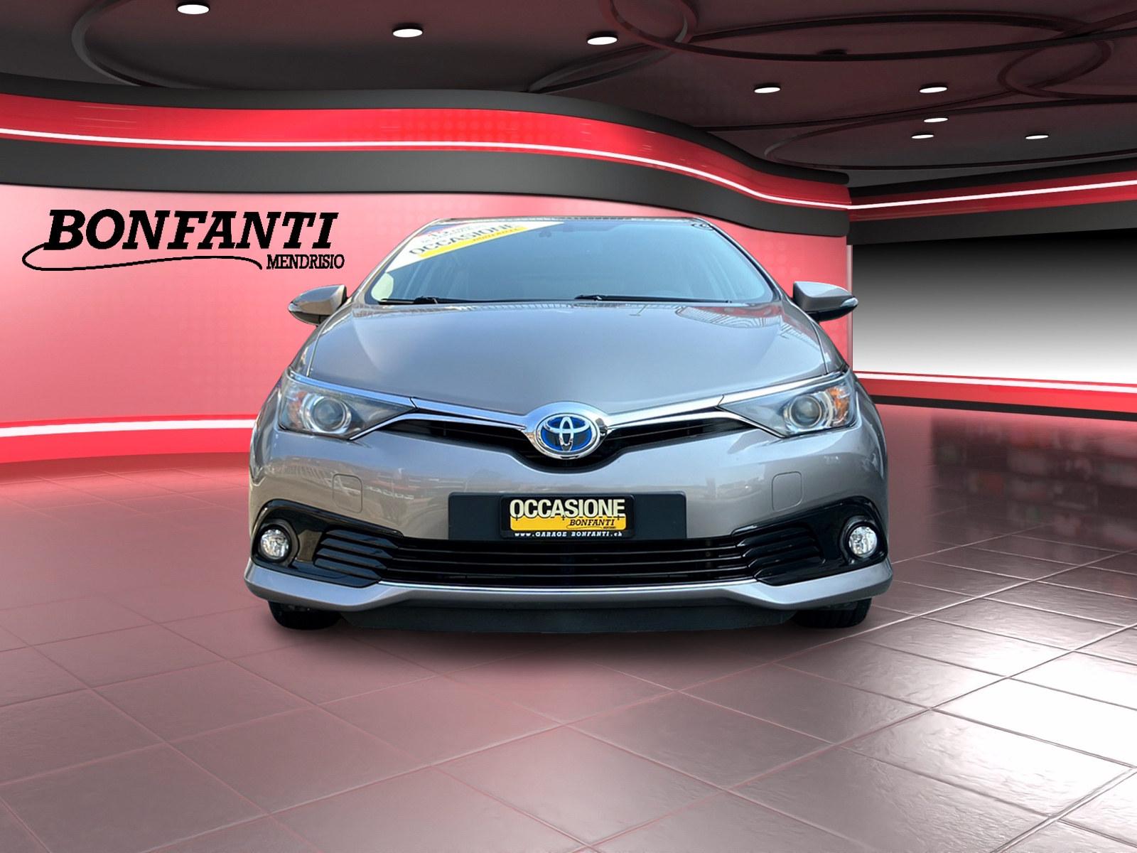 TOYOTA Auris 1.8 HSD Trend-image-1