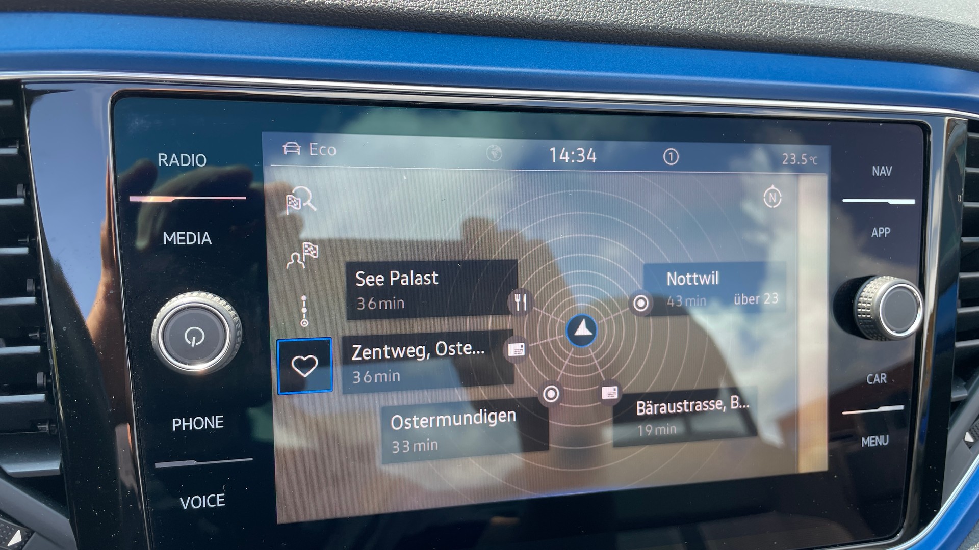 VW T-Roc Cabriolet 1.5 TSI EVO Advance DSG-image-9