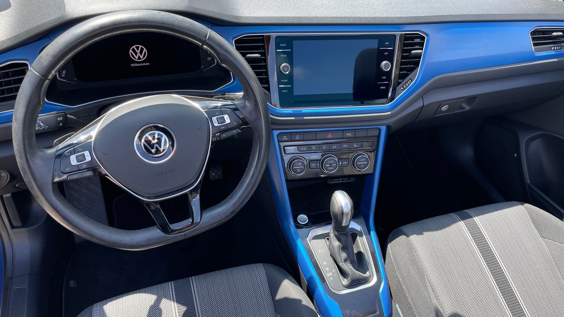VW T-Roc Cabriolet 1.5 TSI EVO Advance DSG-image-11