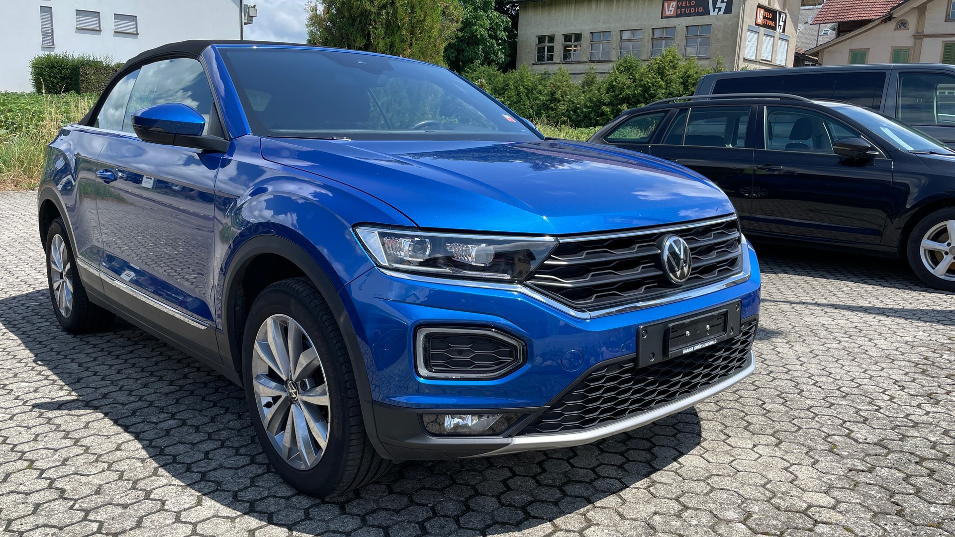 VW T-Roc Cabriolet 1.5 TSI EVO Advance DSG-image-1