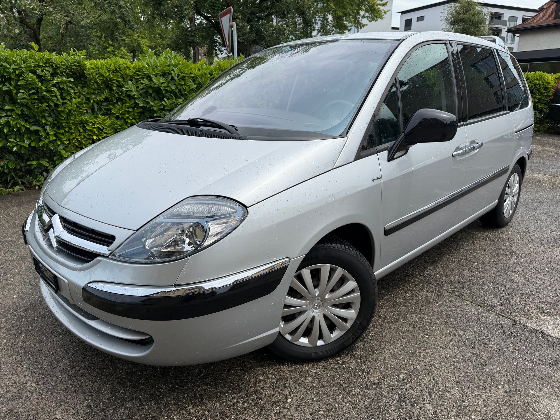 CITROEN C8 2.0 16V HDi Rossignol. 7 Sitzplätze-image-1