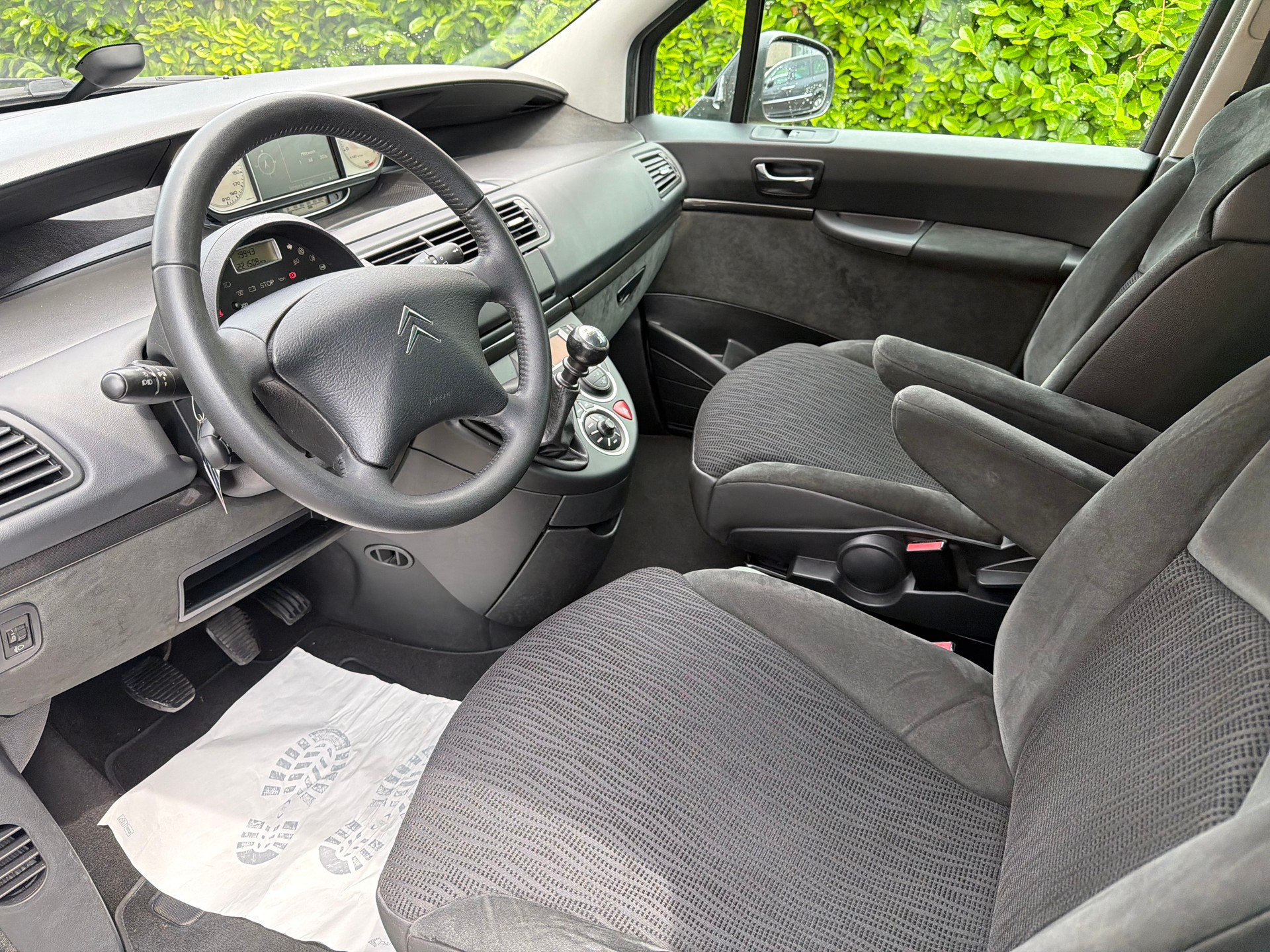 CITROEN C8 2.0 16V HDi Rossignol. 7 Sitzplätze-image-5