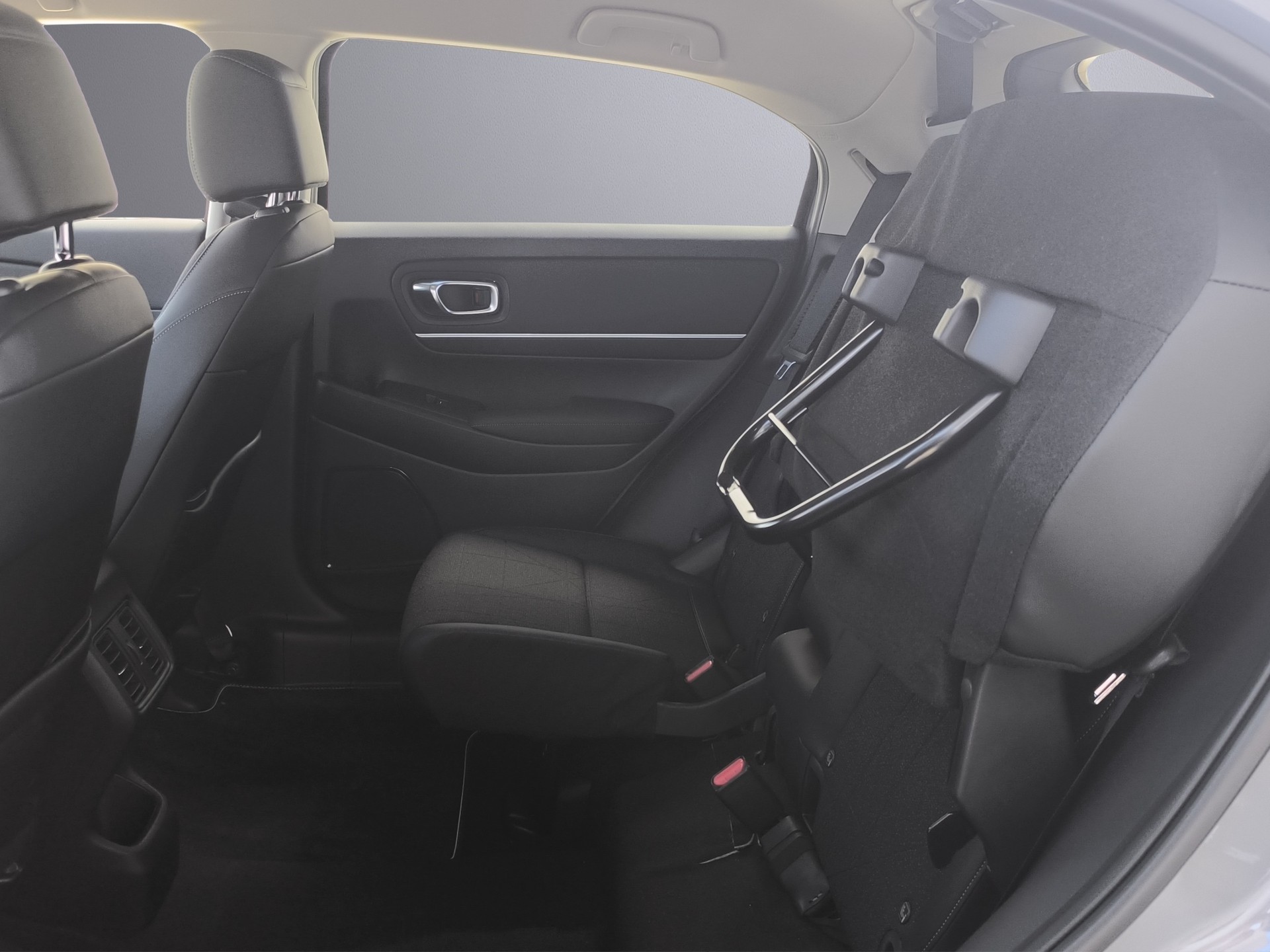 HONDA HR-V 1.5 i-MMD Advance-image-11