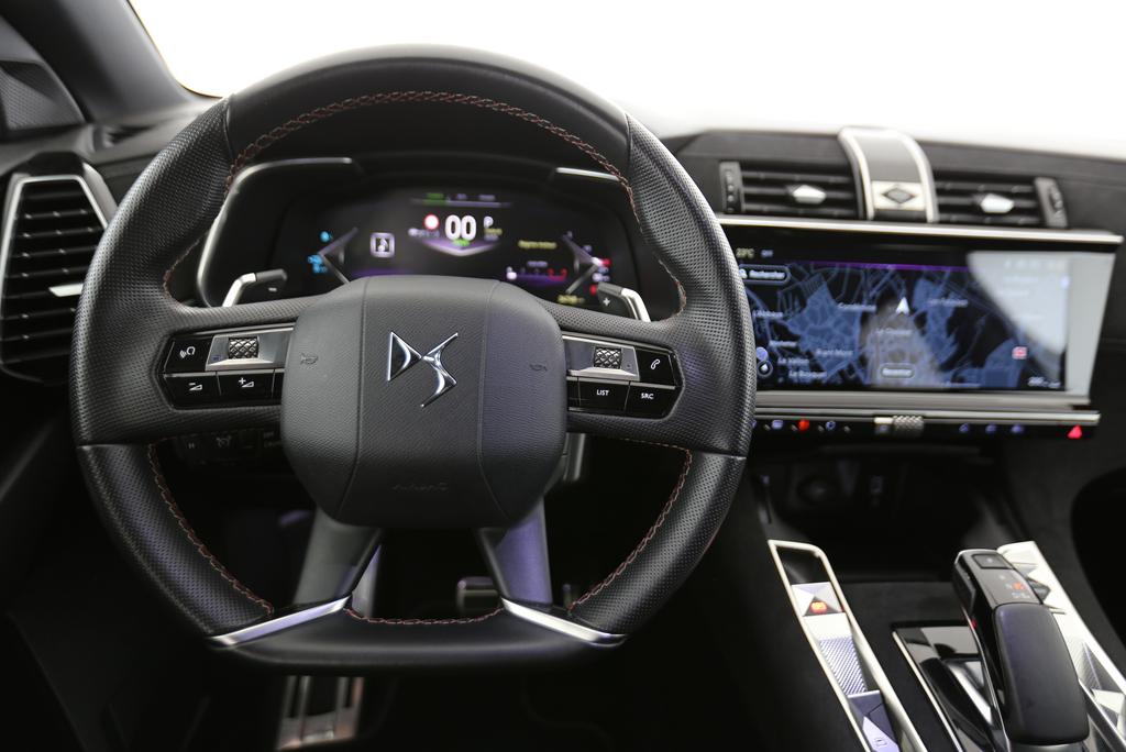 DS AUTOMOBILES 7 1.6 E-Tense Ligne Noire 4x4-image-5