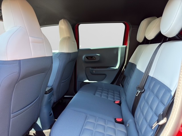 FIAT Grande Panda 1.2 Hybrid La Prima-image-9