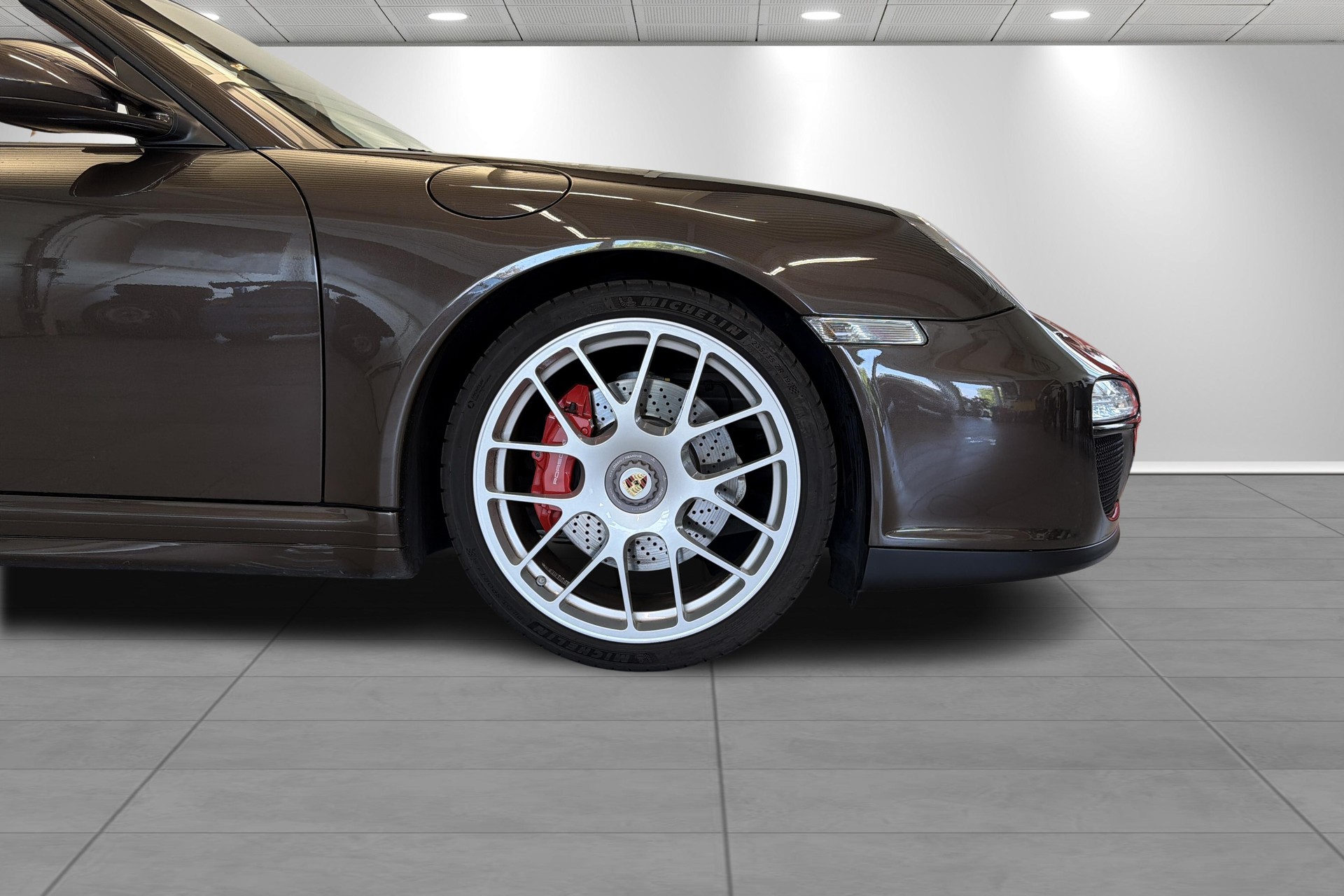 PORSCHE 911 Cabrio Carrera GTS PDK-image-3