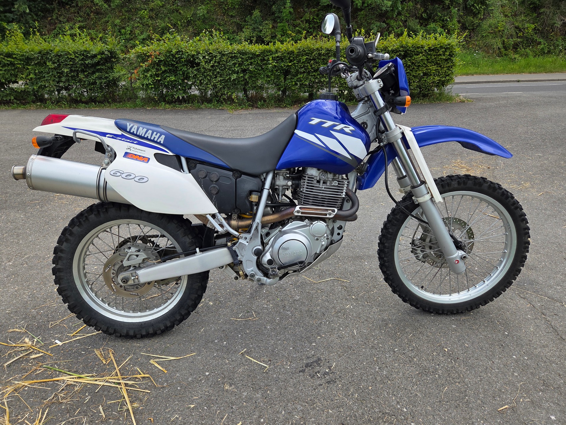 YAMAHA TT 600 R