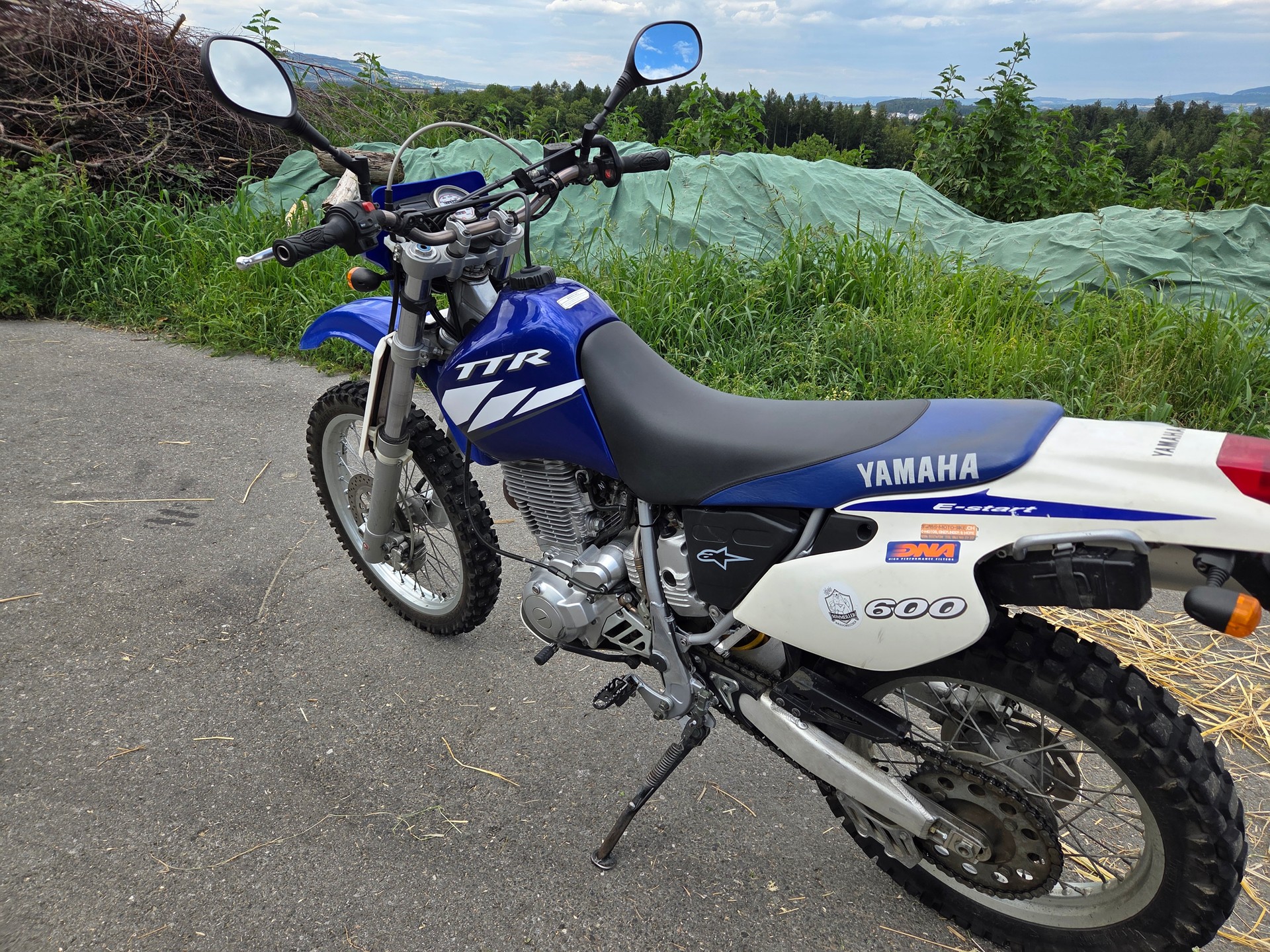 YAMAHA TT 600 R-image-2