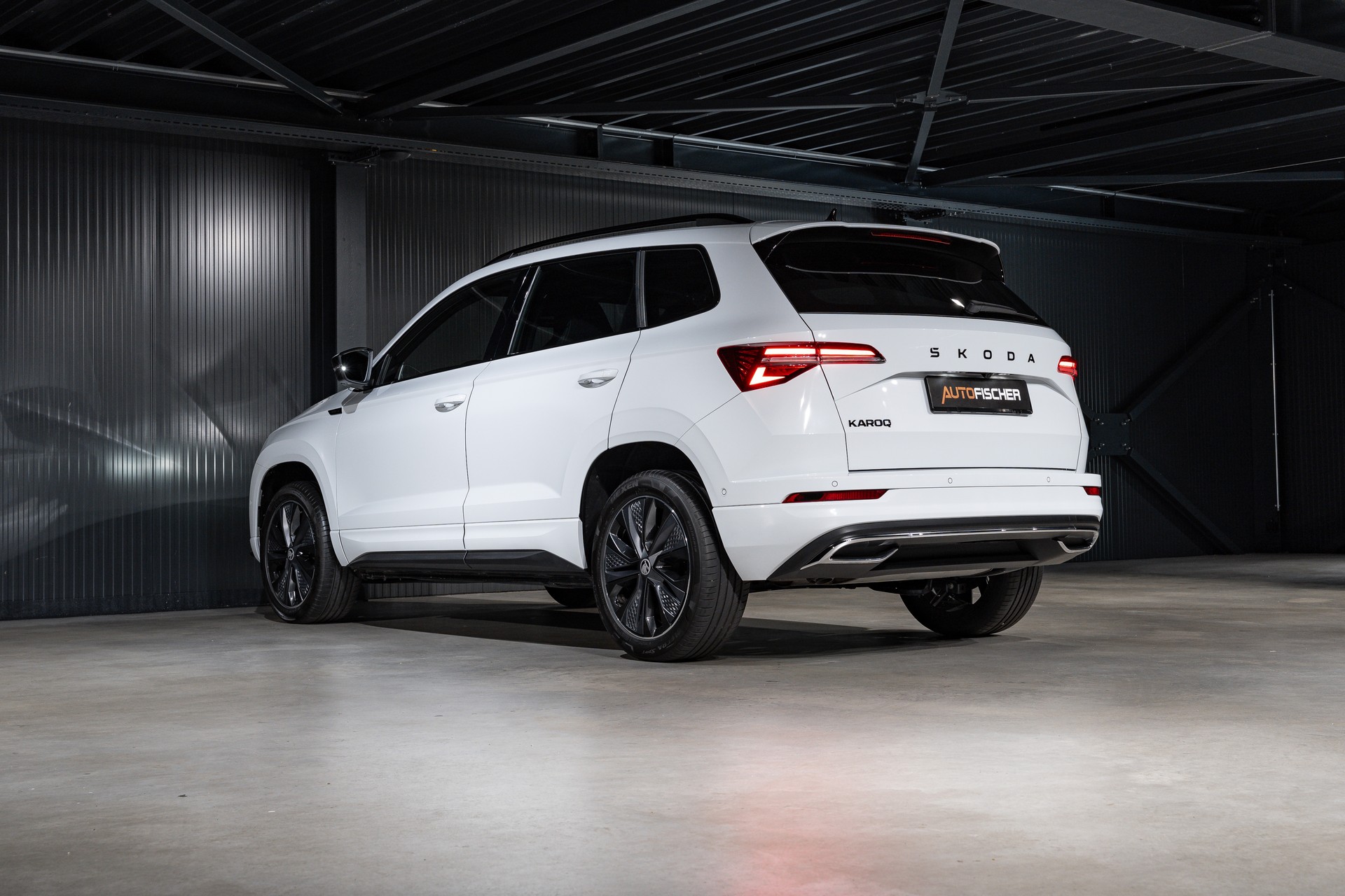 SKODA Karoq 1.5 TSI SportLine DSG-image-8