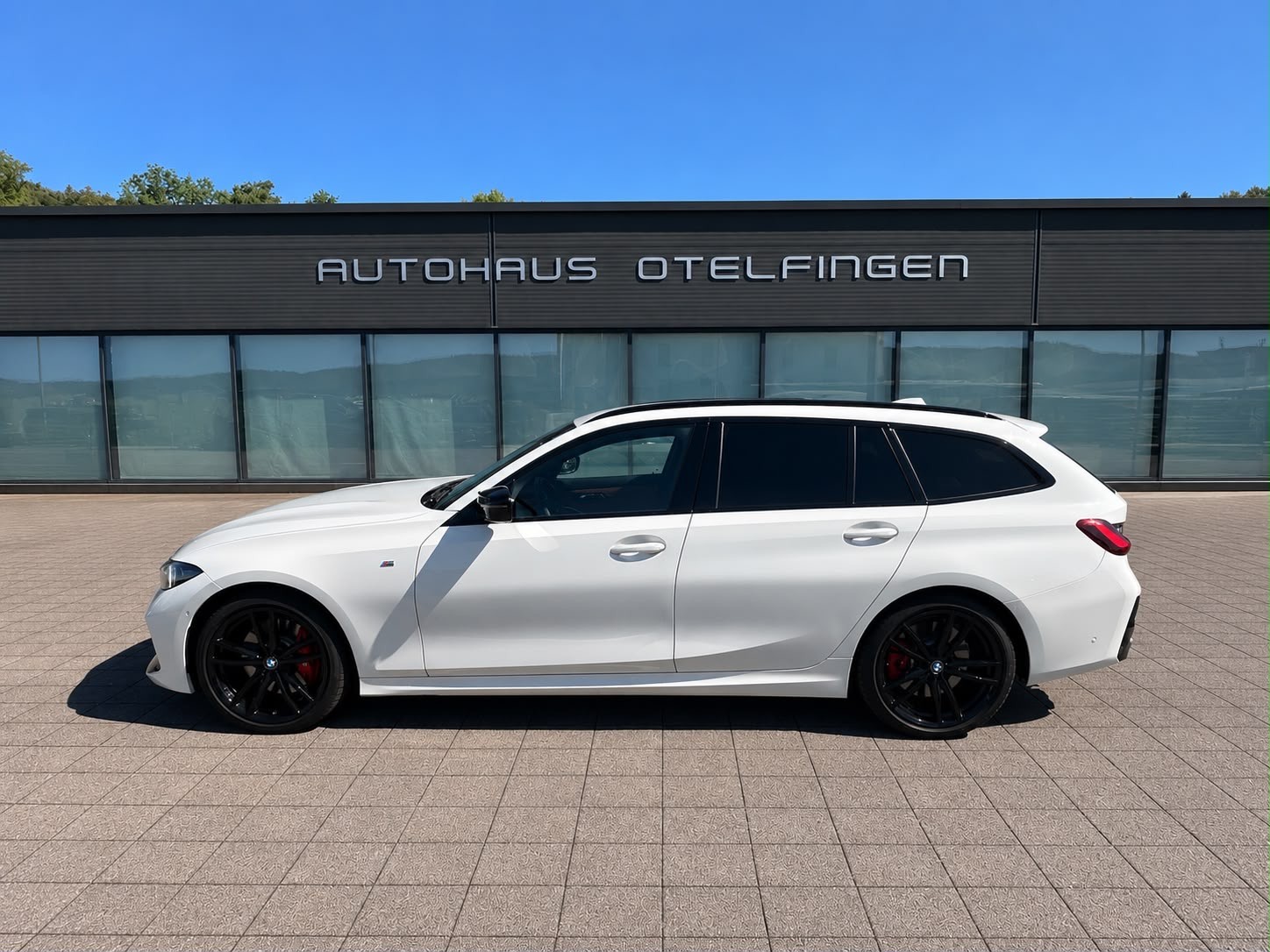 BMW M340d xDrive Touring-image-0
