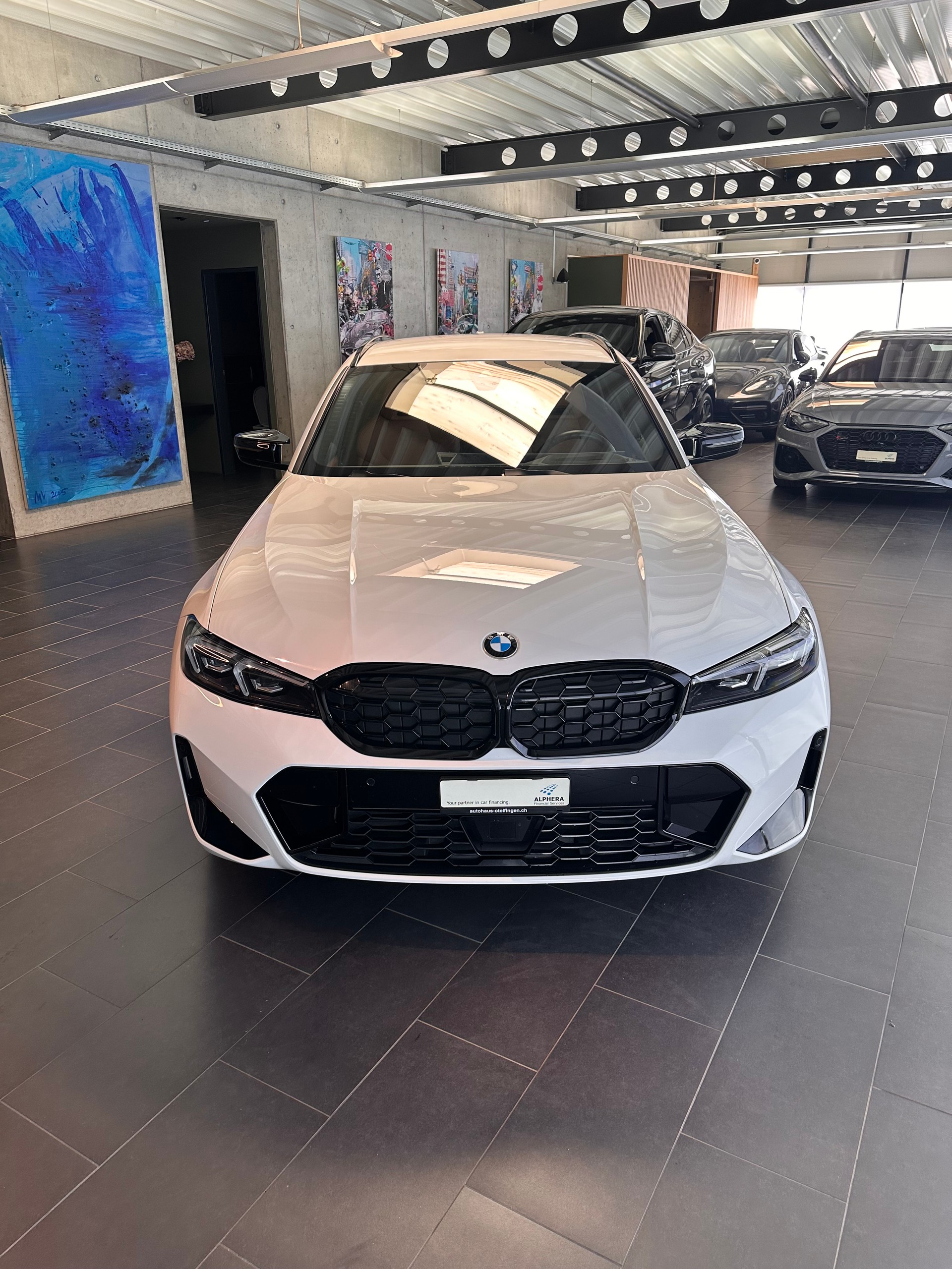 BMW M340d xDrive Touring-image-3