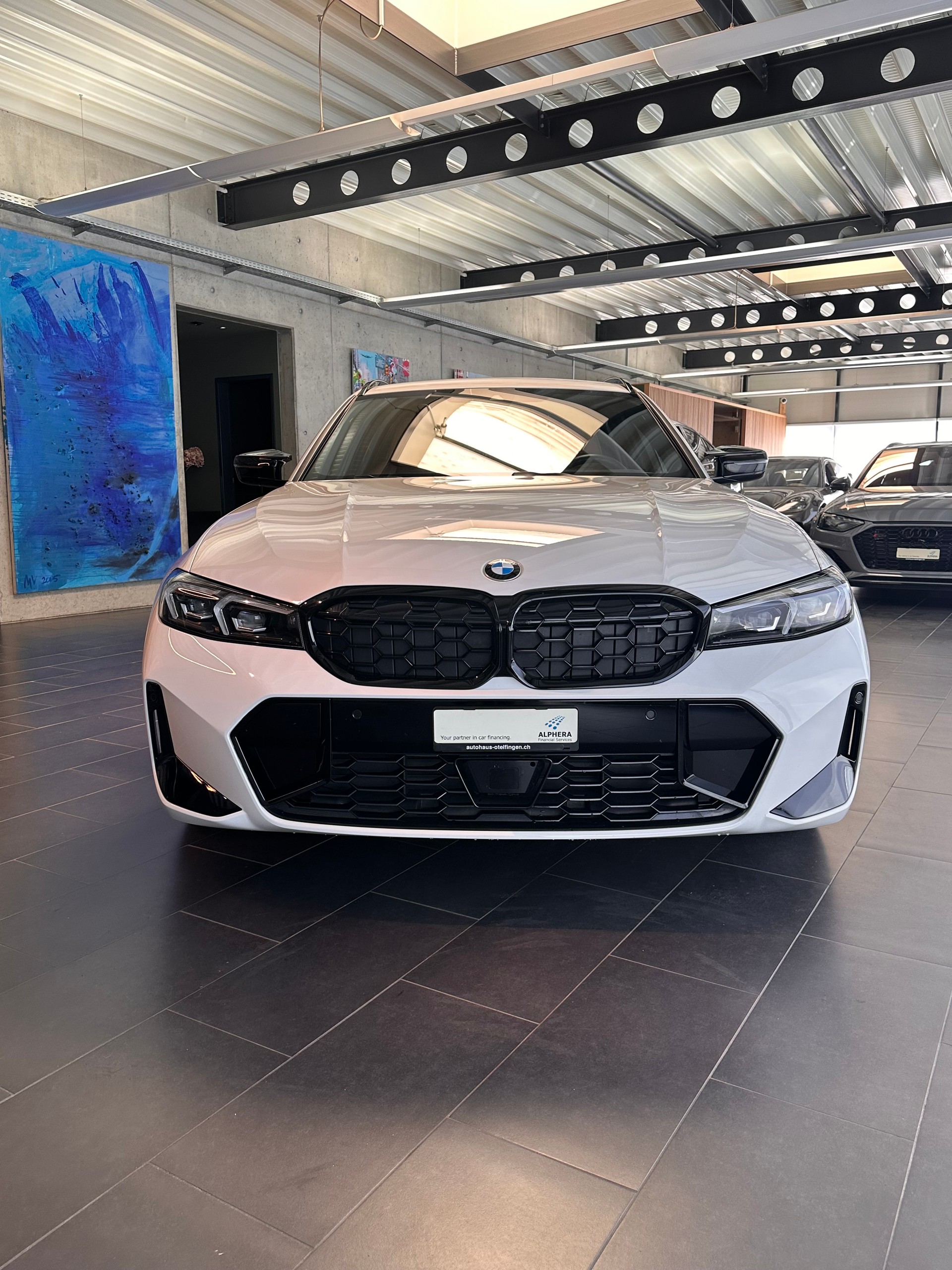 BMW M340d xDrive Touring-image-5