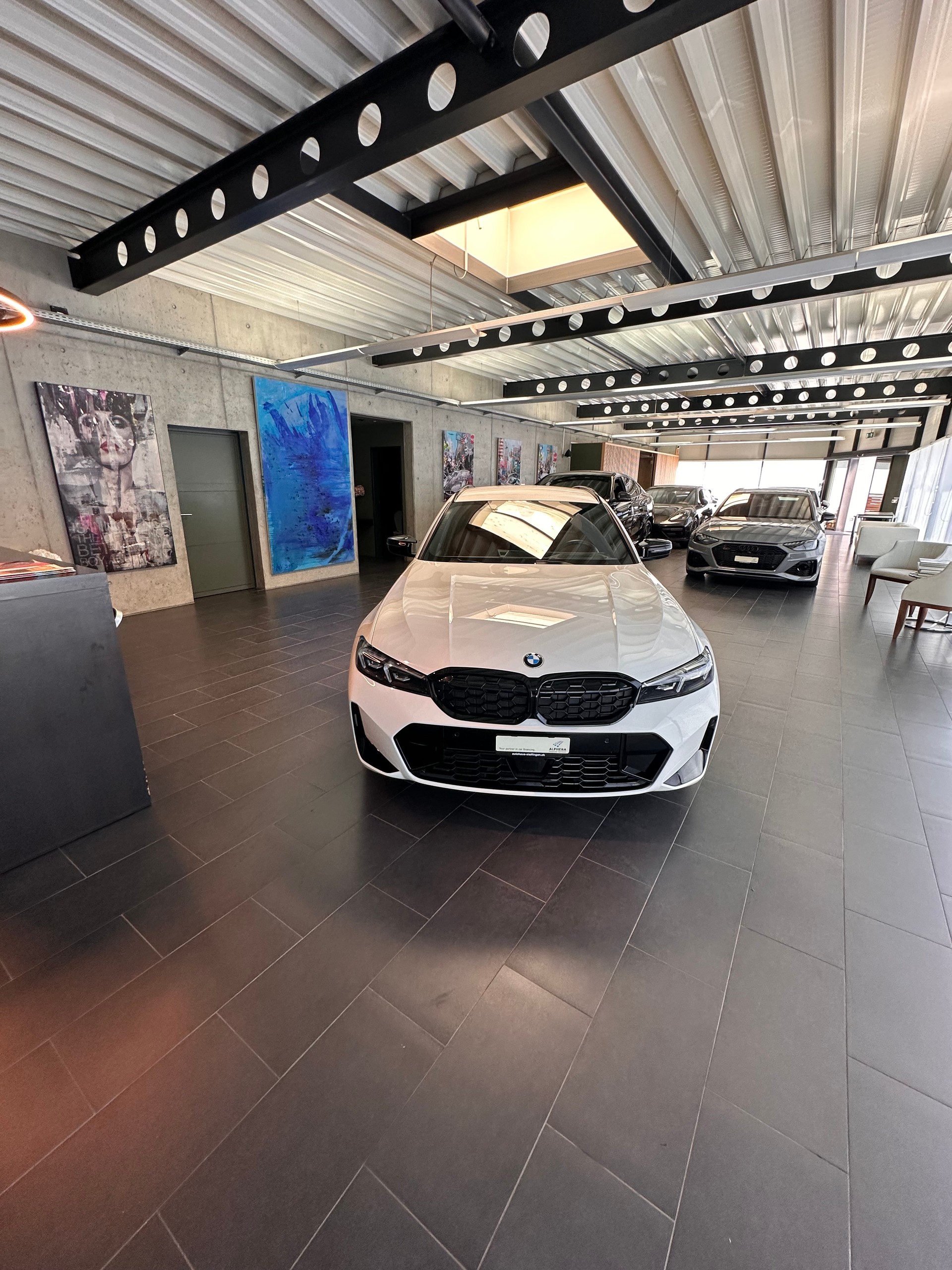 BMW M340d xDrive Touring-image-4