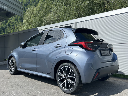 TOYOTA Yaris 1.5 Trend e-CVT-image-3