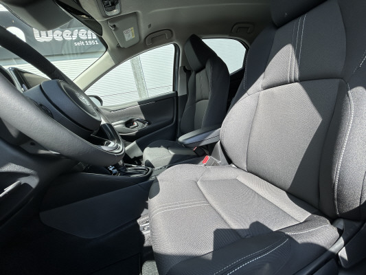 TOYOTA Yaris 1.5 Trend e-CVT-image-6