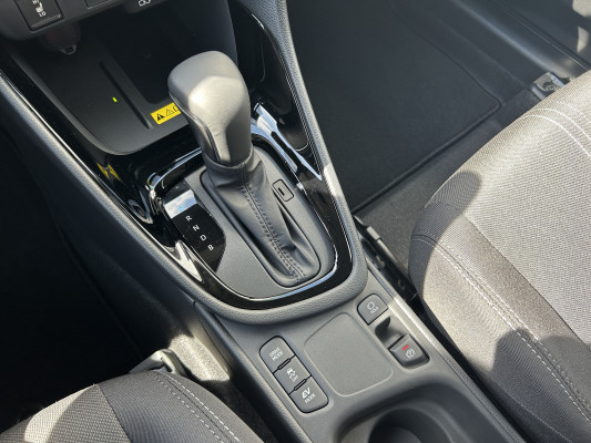 TOYOTA Yaris 1.5 Trend e-CVT-image-13