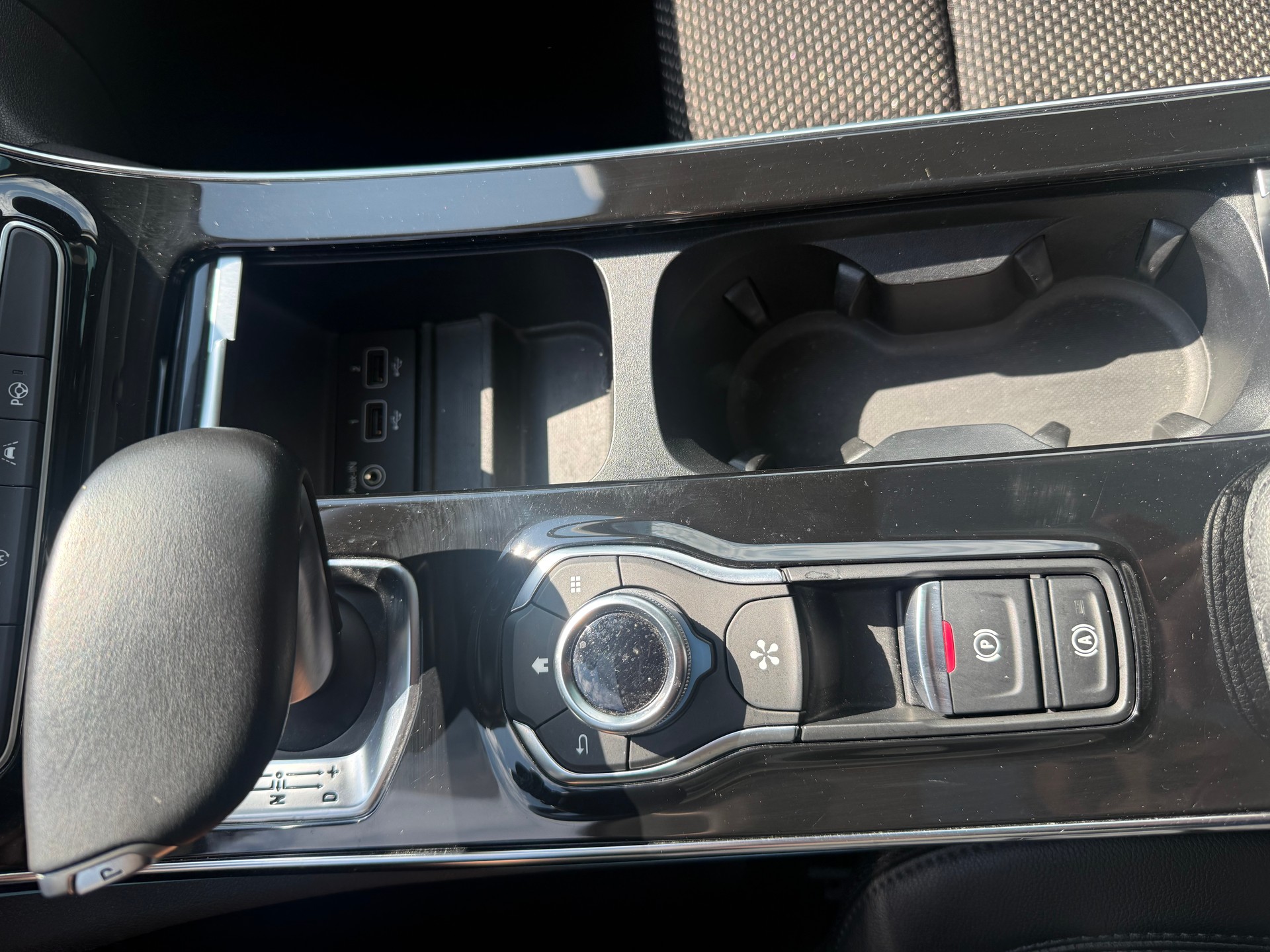 RENAULT Espace 2.0 dCi Intens EDC 6-image-9