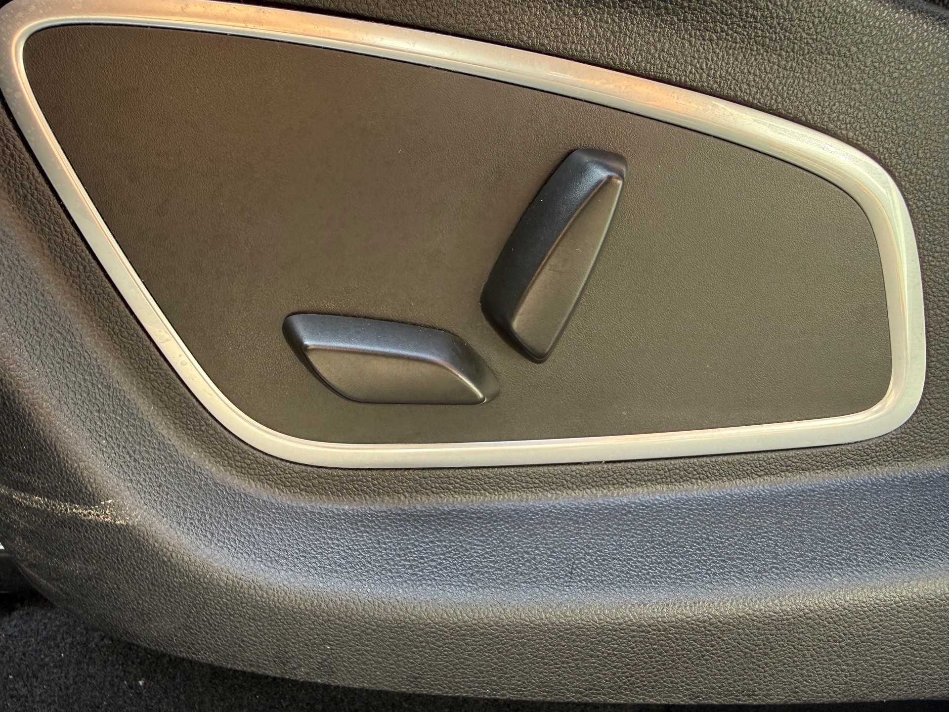 RENAULT Espace 2.0 dCi Intens EDC 6-image-7