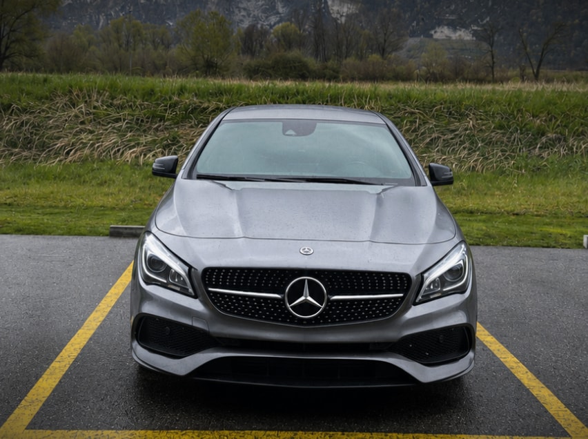 MERCEDES-BENZ CLA 220 AMG Line 4m-image-1