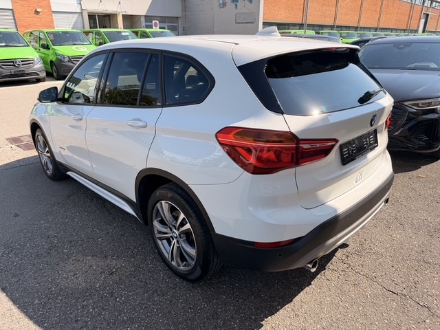 BMW X1 xDrive 20d Sport Line Steptronic-image-2