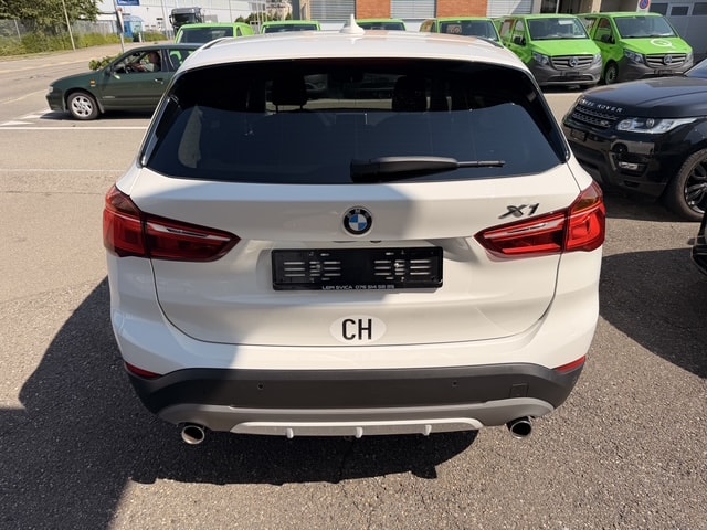 BMW X1 xDrive 20d Sport Line Steptronic-image-3