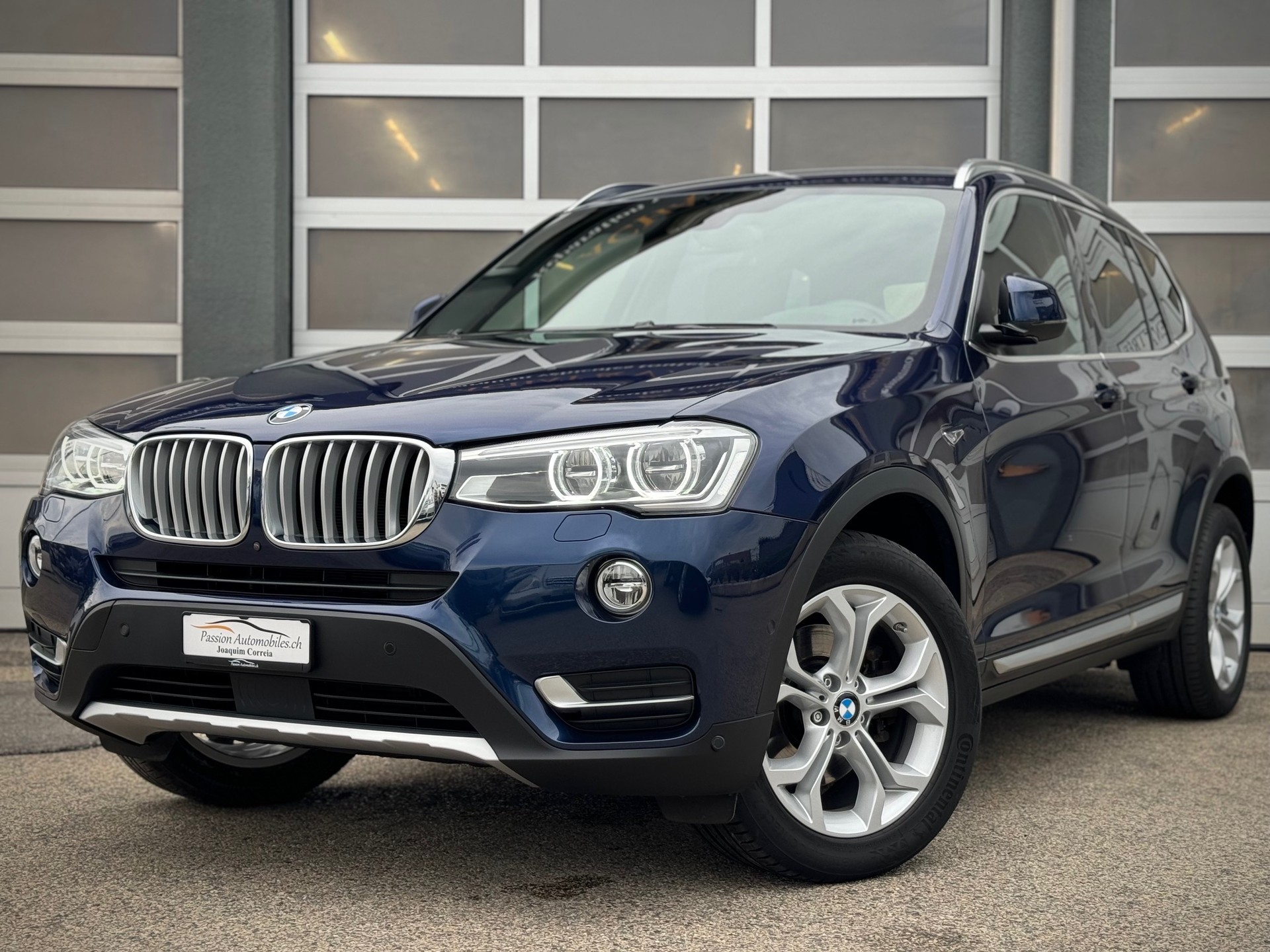 BMW X3 xDrive 28i xLine Steptronic - Véhicule Suisse (CH)-image-0