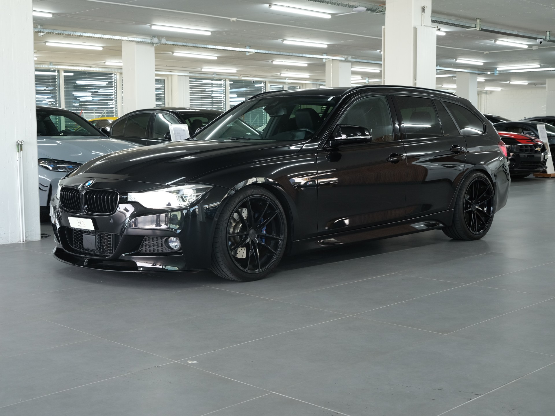 BMW 340i Touring M Sport Steptronic *M-Performance Abgassanlage* *360 Kamera* *Panoama*-image-6