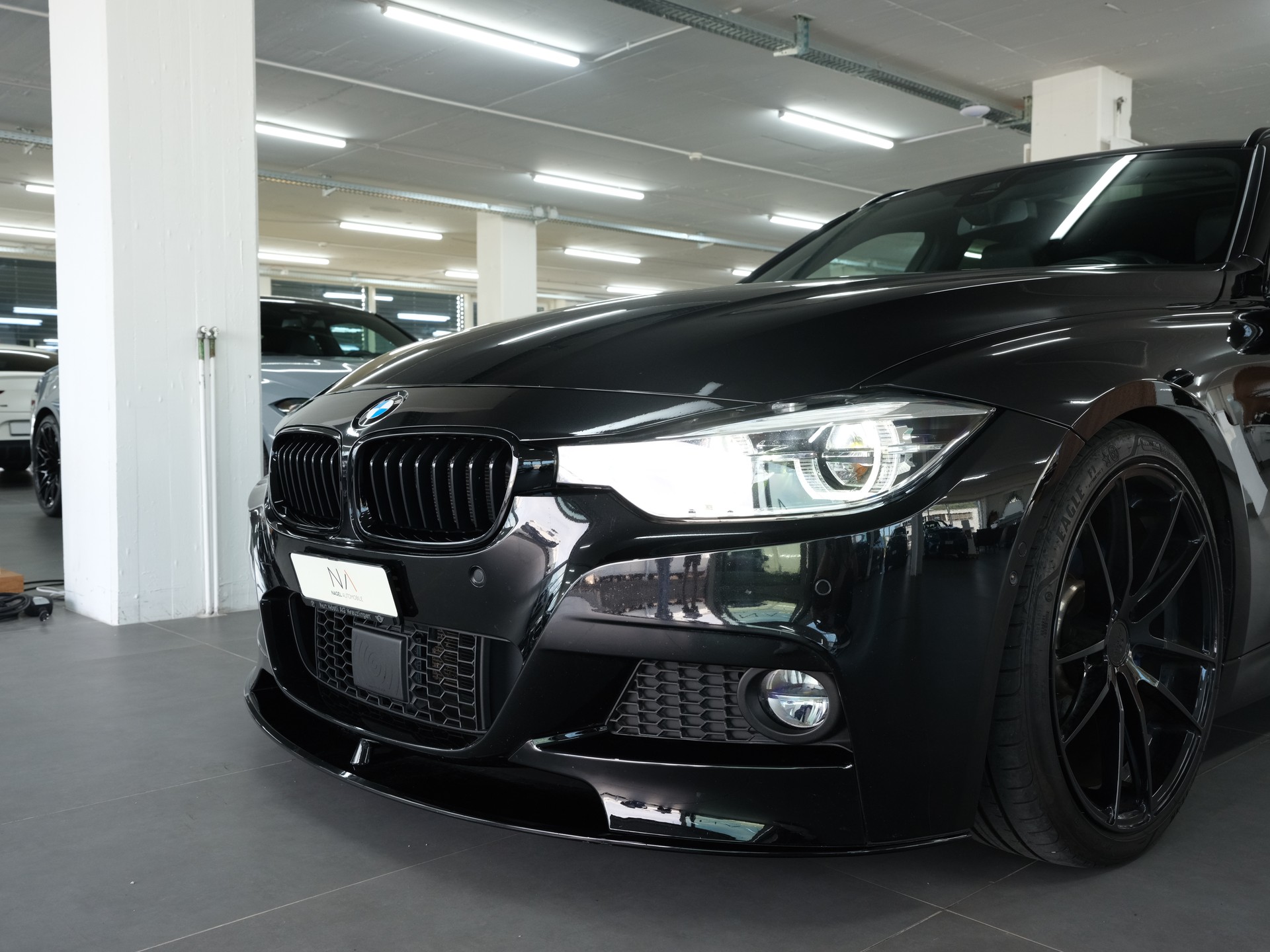 BMW 340i Touring M Sport Steptronic *M-Performance Abgassanlage* *360 Kamera* *Panoama*-image-9
