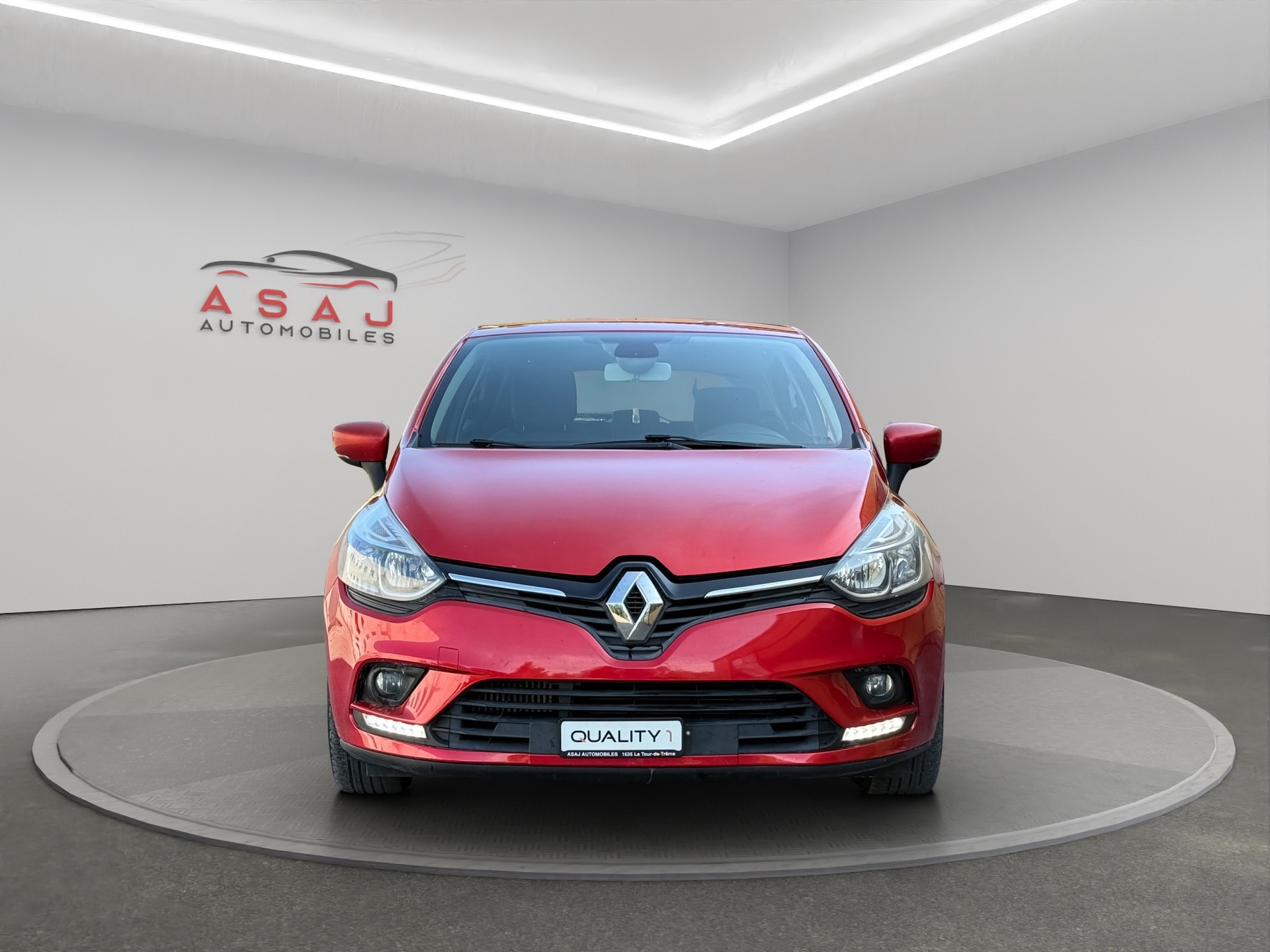 RENAULT Clio 0.9 12V Intens-image-1