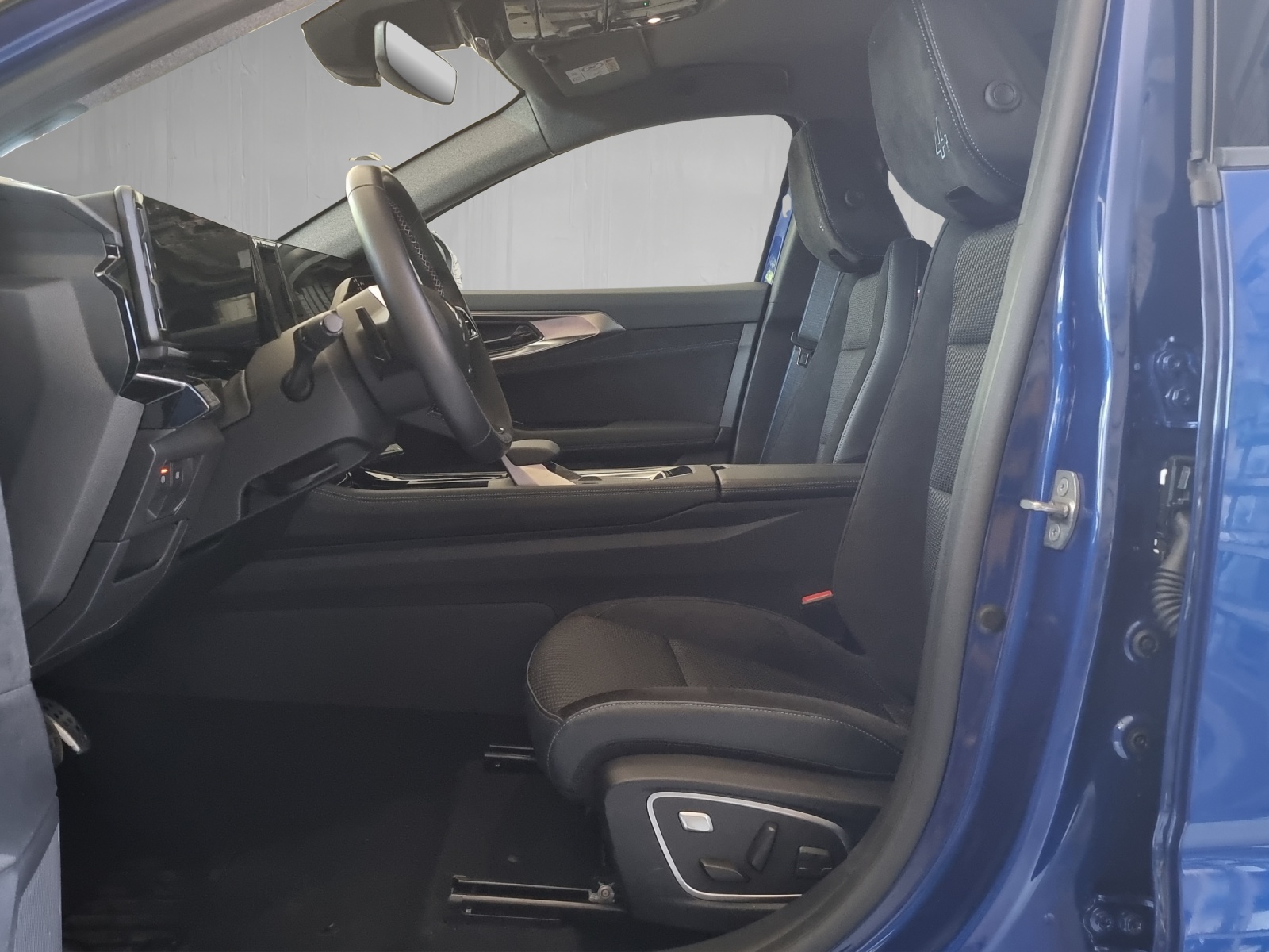 RENAULT Austral 1.2 E-Tech techno Esprit Alpine-image-6