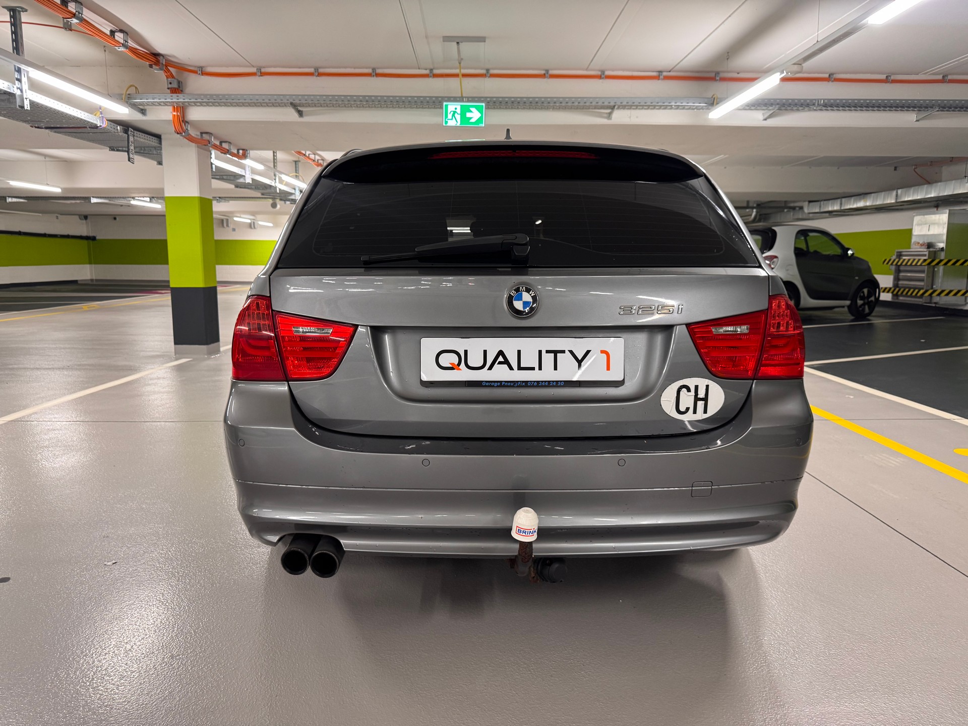 BMW 325i xDrive Touring Steptronic-image-5