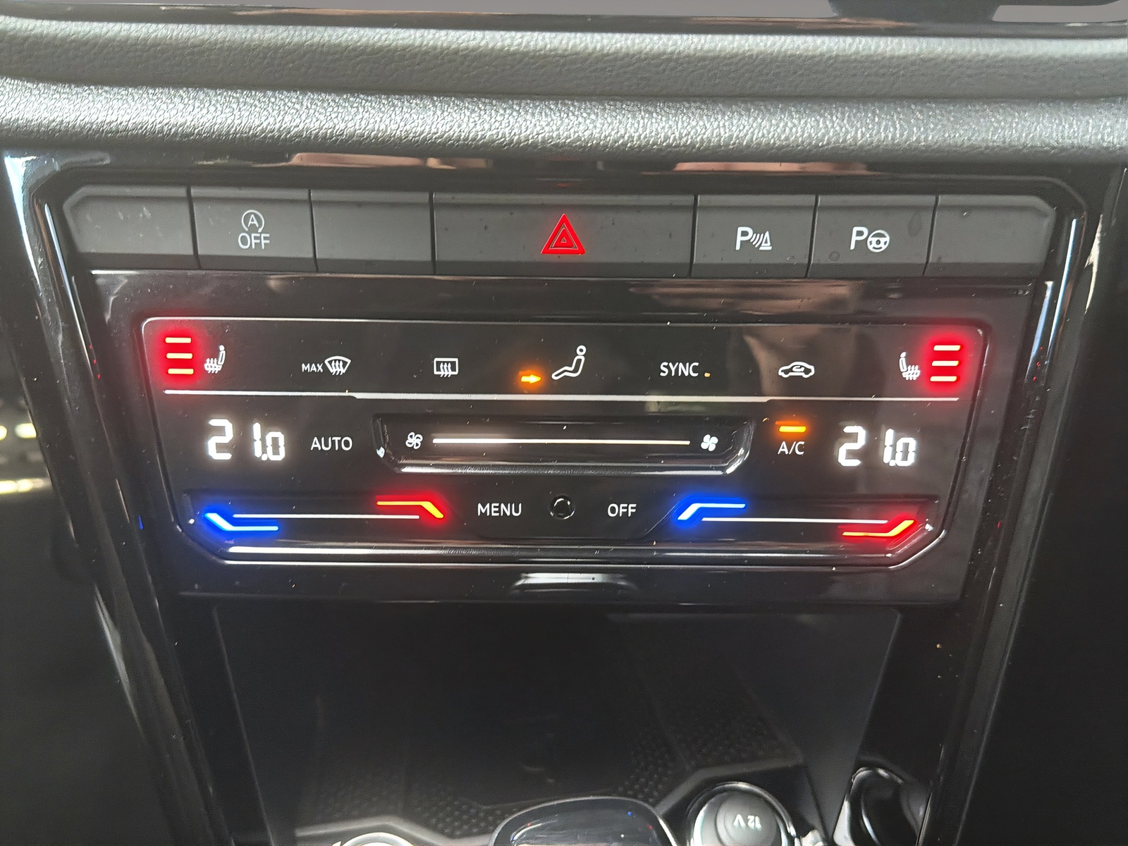 VW T-Roc 2.0 TDI SCR R-Line DSG 4motion-image-13