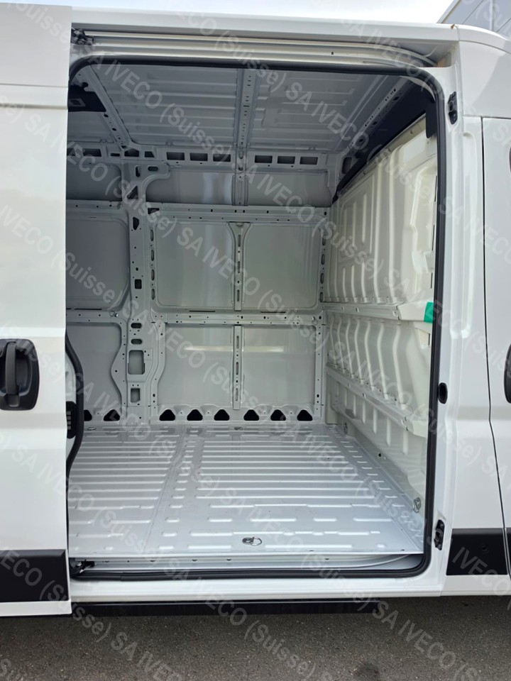 IVECO eSuperJolly J42F20E V-image-6