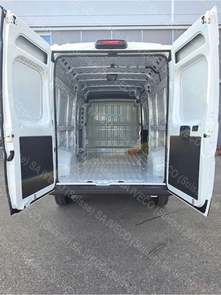 IVECO eSuperJolly J42F20E V-image-4