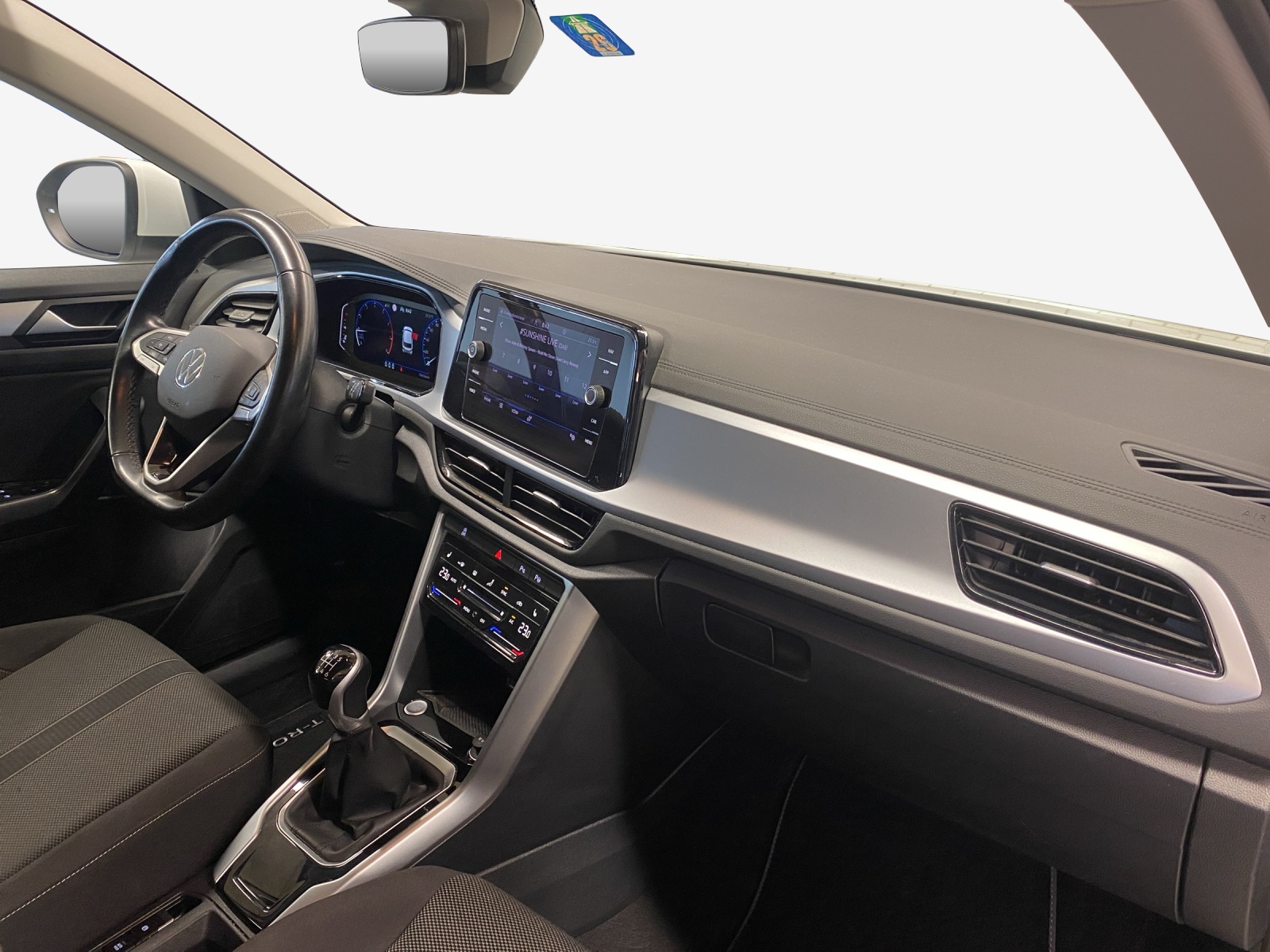VW T-Roc 1.5 TSI EVO Life-image-13