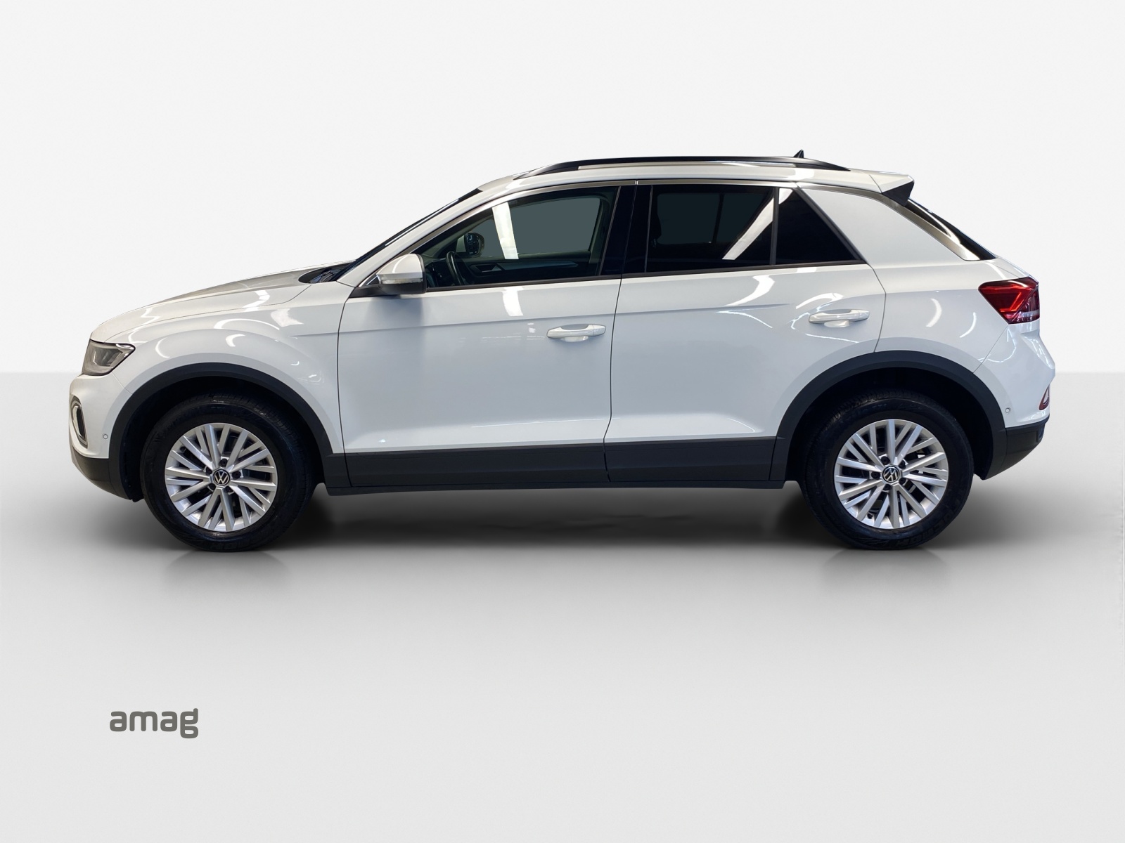 VW T-Roc 1.5 TSI EVO Life-image-1