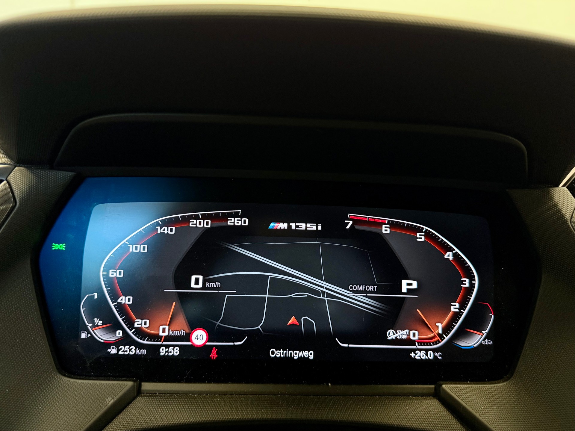 BMW M135i xDrive Steptronic "Tuning Fahrzeug"-image-25