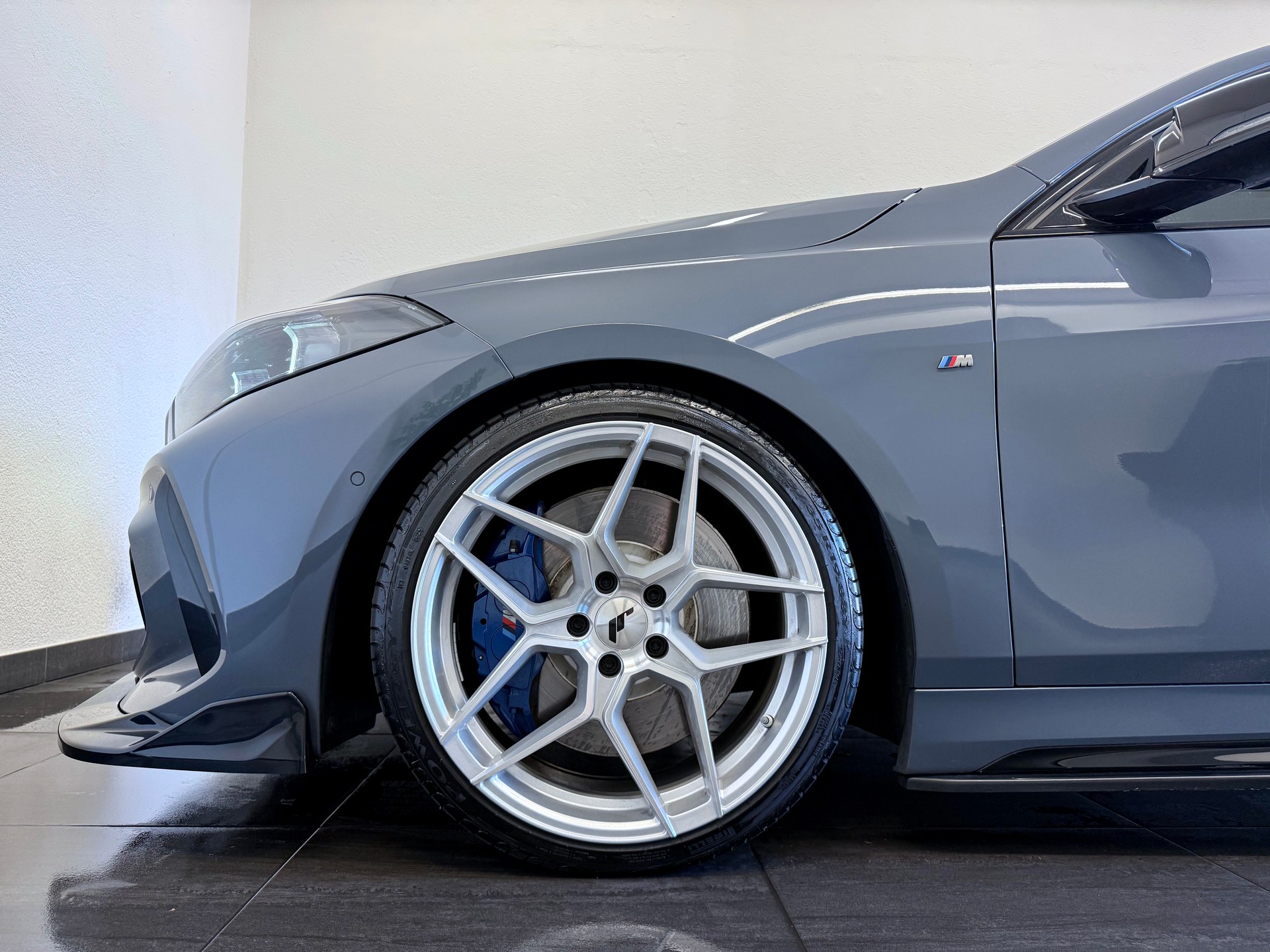 BMW M135i xDrive Steptronic "Tuning Fahrzeug"-image-5