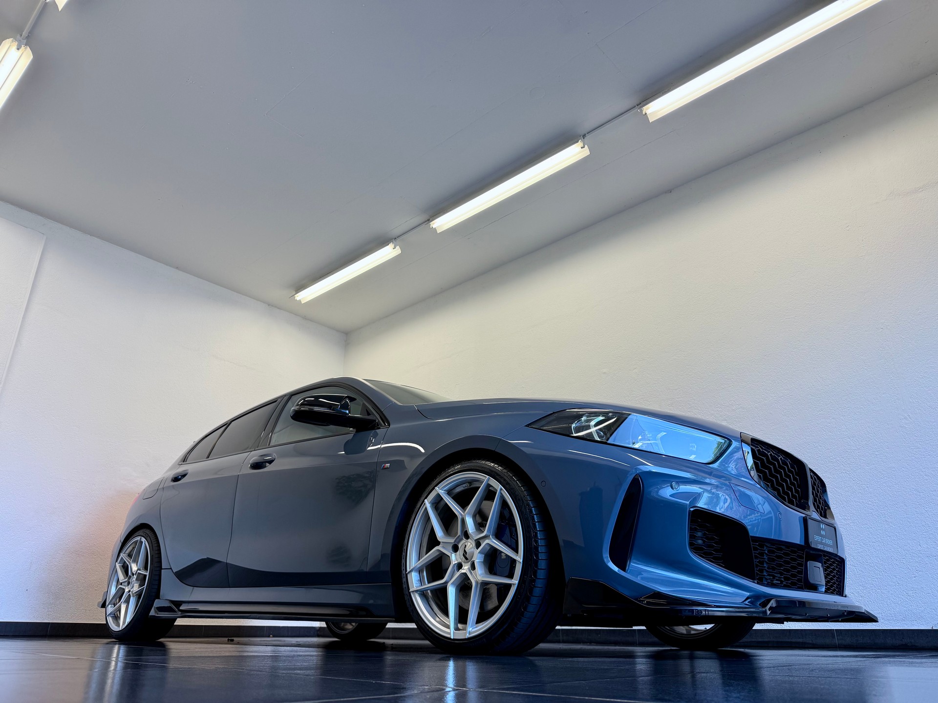 BMW M135i xDrive Steptronic "Tuning Fahrzeug"-image-1